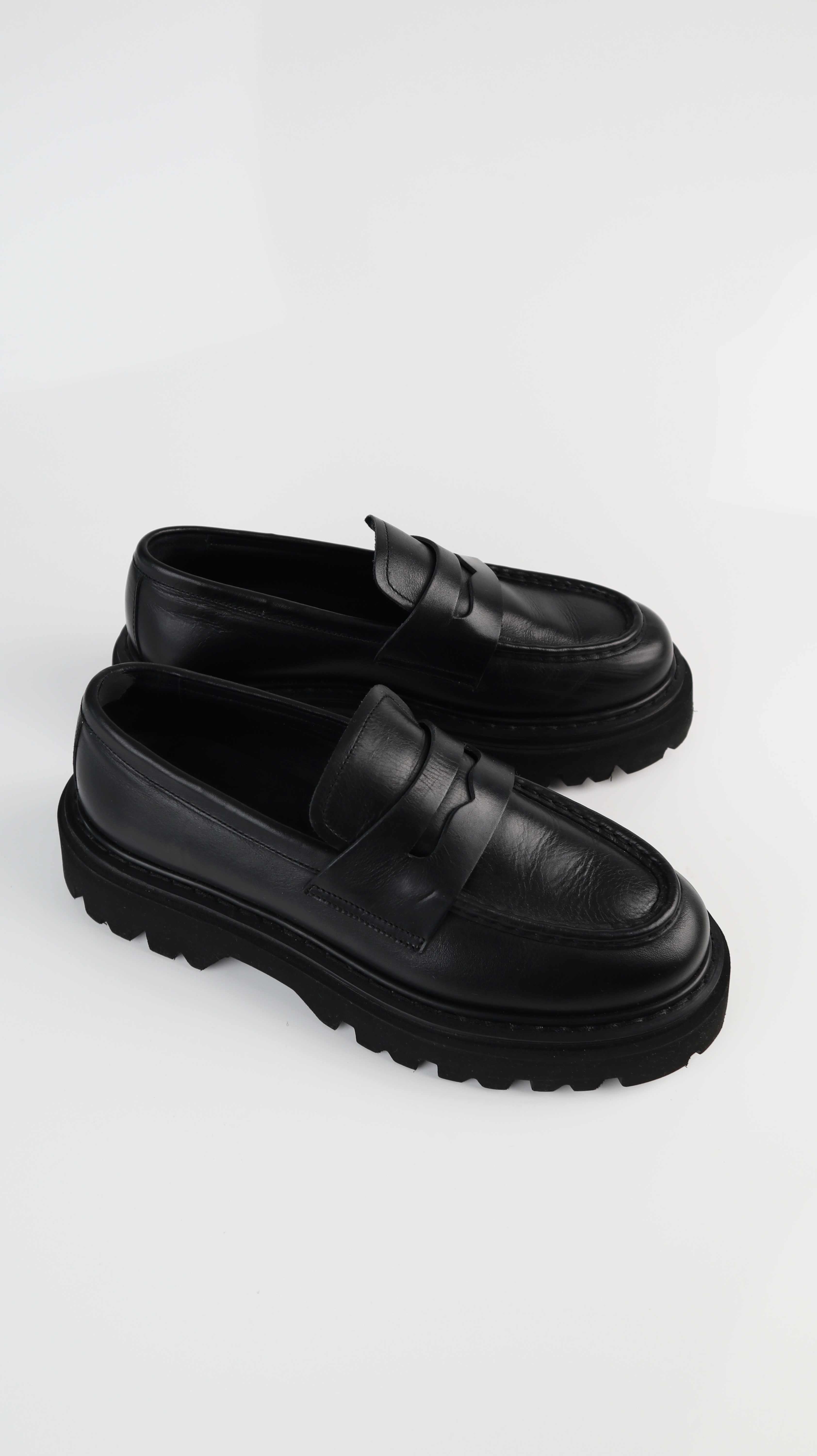 Closed Mokassins Schwarz 40 Slipper Loafer Chunky Halbschuhe