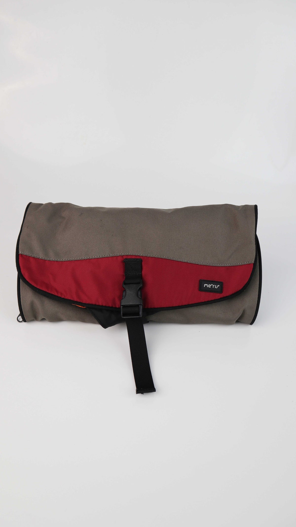 Meru Waschtasche Kosmetiktasche braun rot Waschbeutel Kulturbeutel