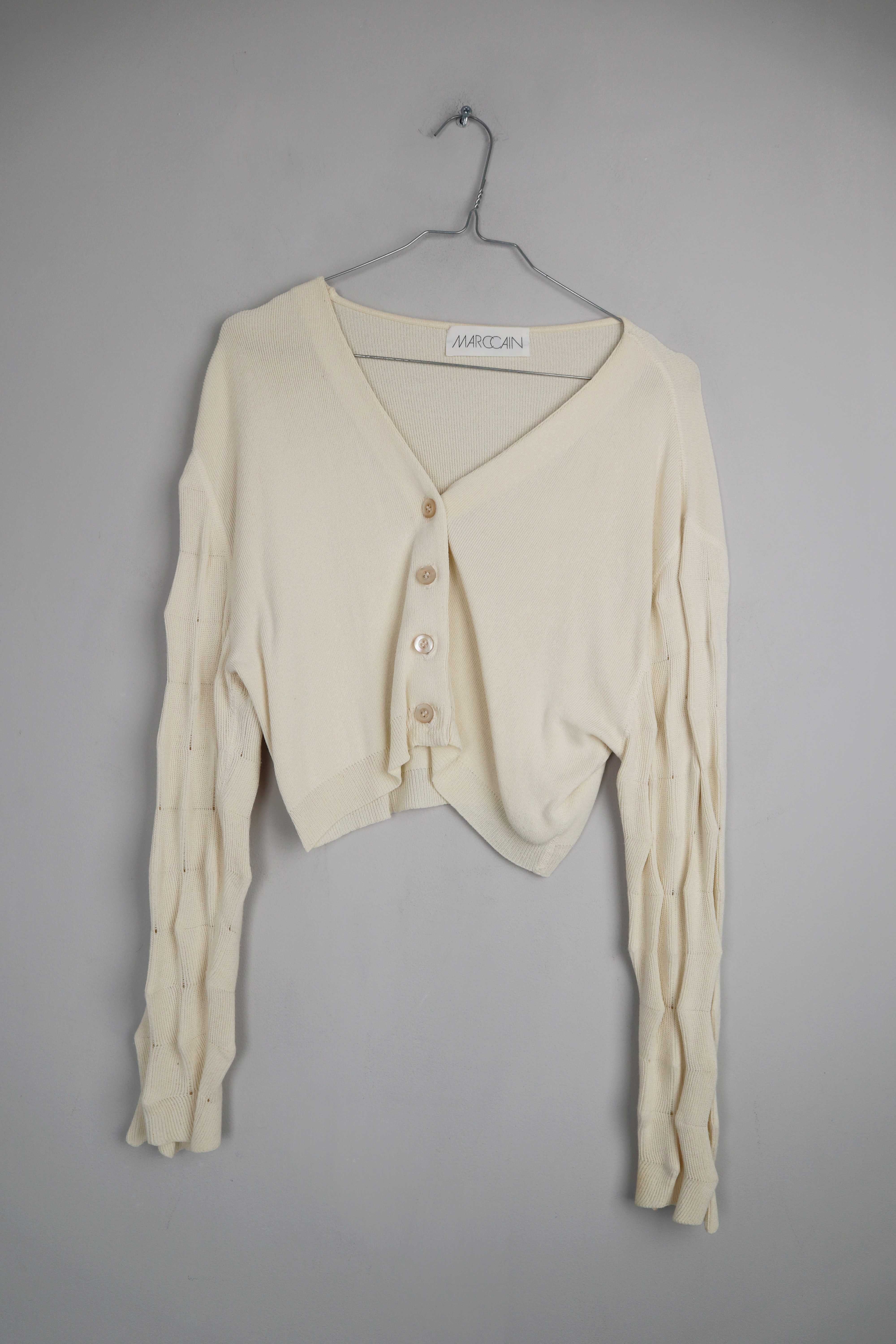 Marc Cain Strickjacke Creme N4 36 S 38 M cropped Cardigan Design geknöpft