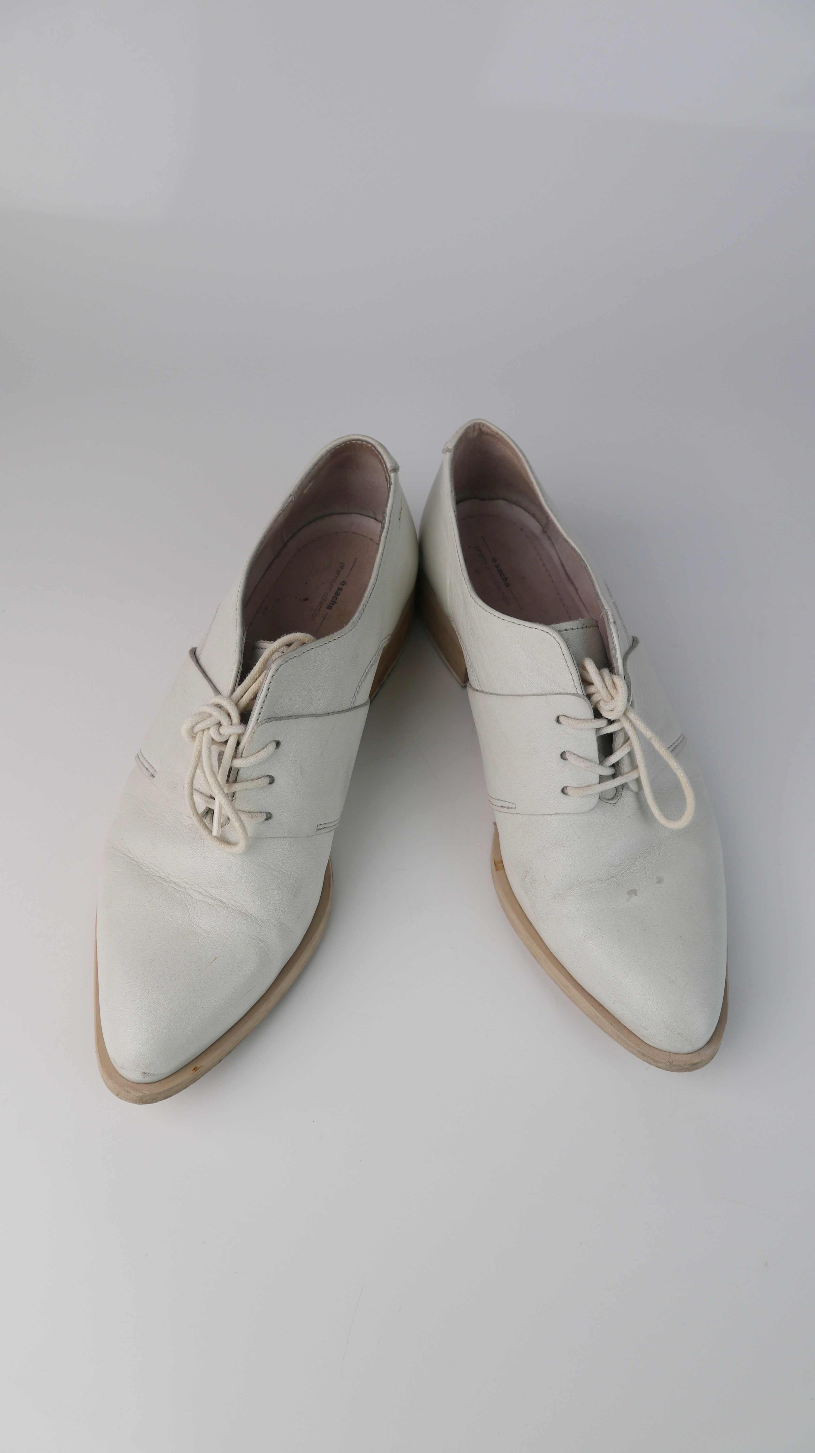 Sacha Budapester Halbschuhe weiß 39 spitz Creme Lederschuhe