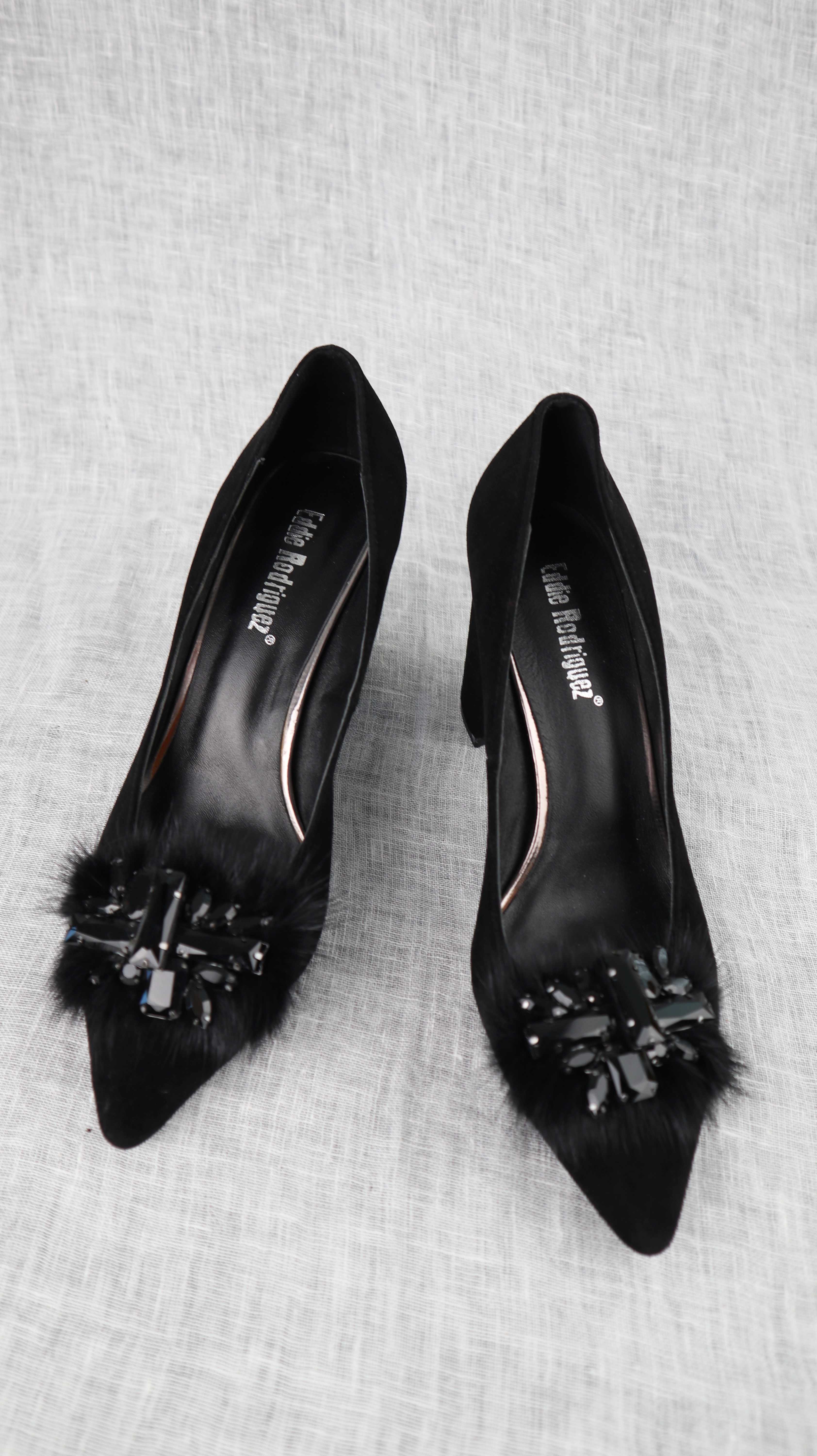 Eddie Rodriguez Pumps 40 schwaru Absatzschuhe Wildleder Fell Perlen