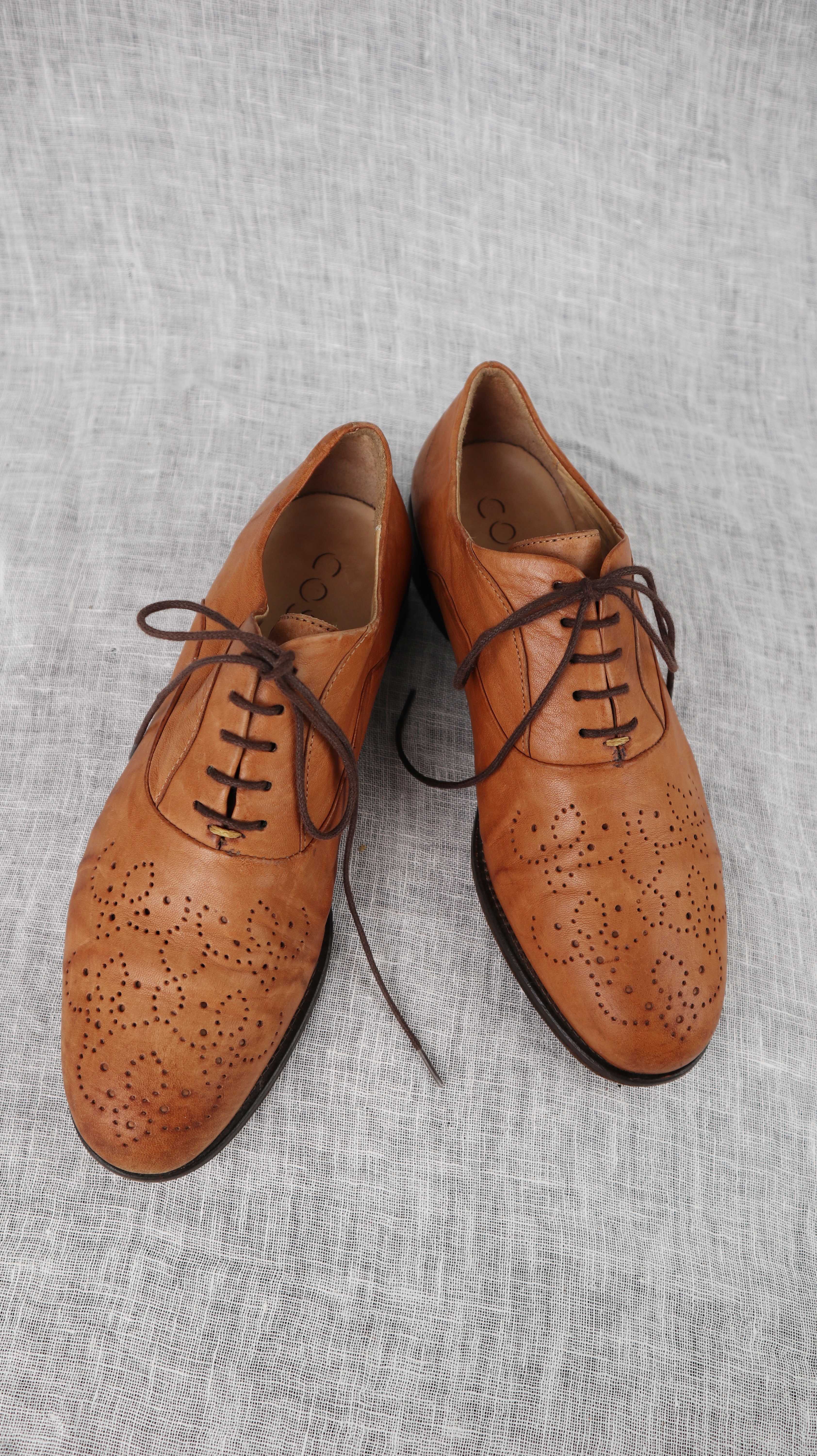 COS Halbschuhe Schnürer Lederschuhe gelocht 39 Budapester