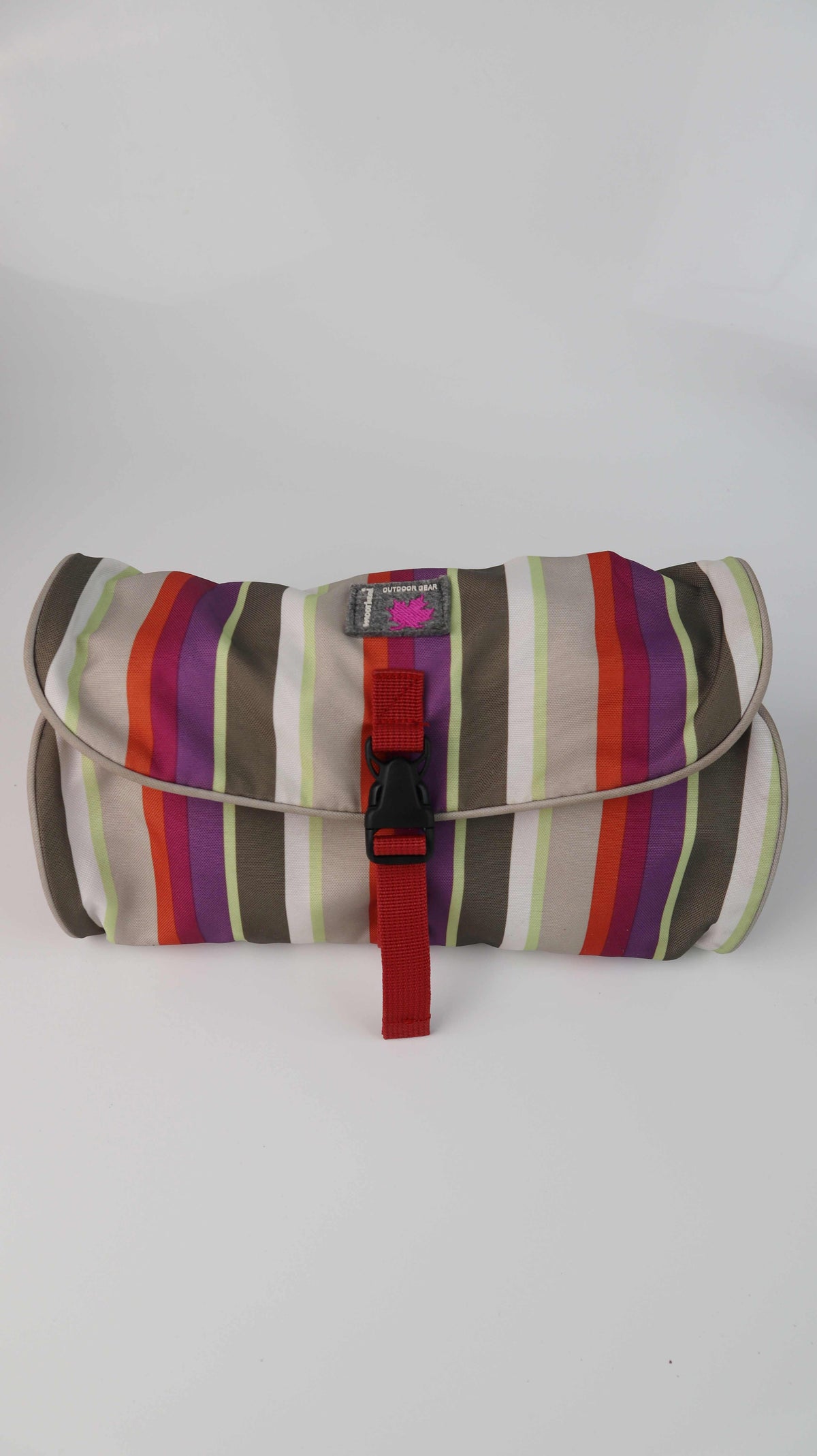 Moorhead Waschtasche rot beige gestreift Jukturbeutel Aufhänger