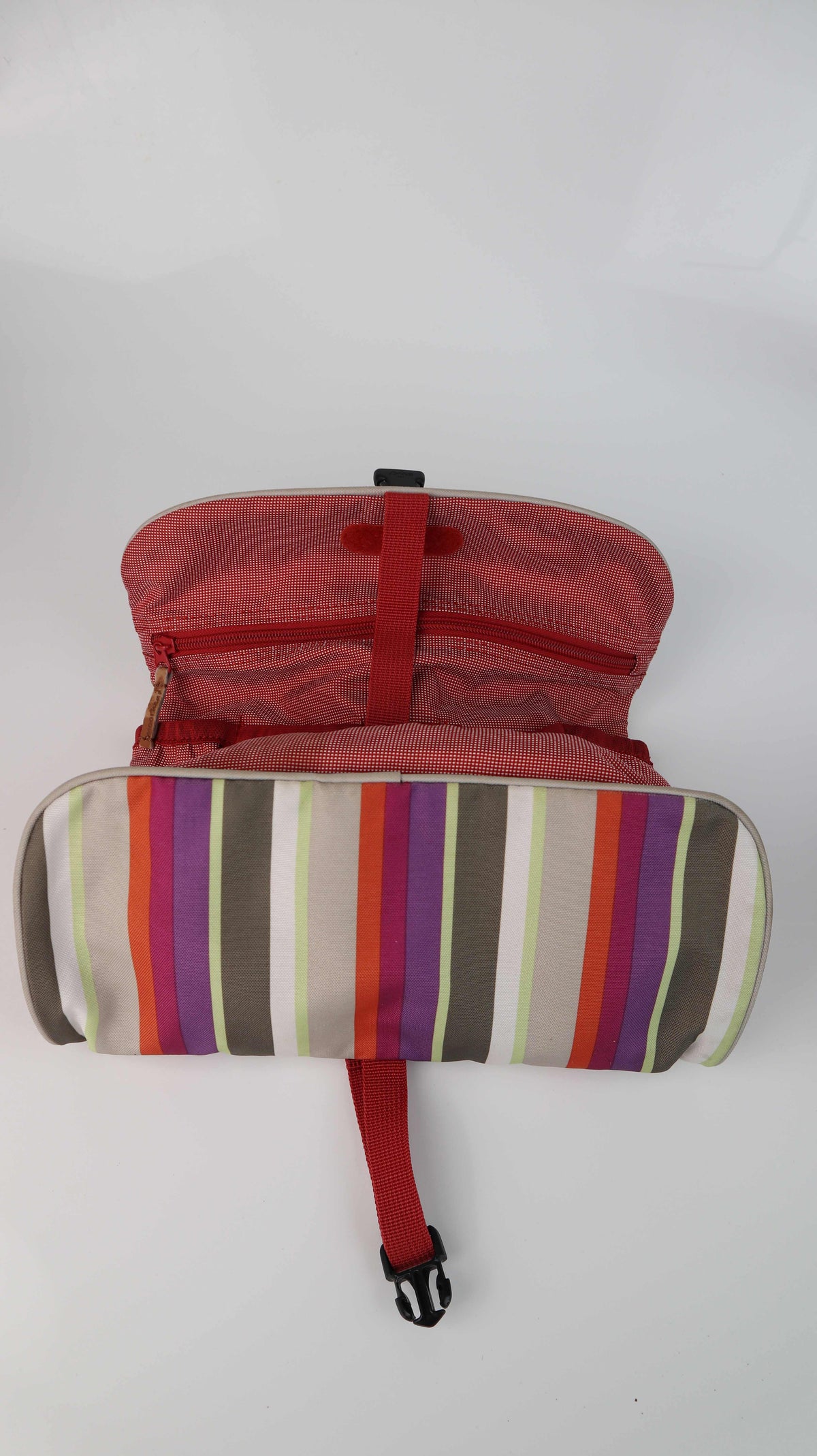 Moorhead Waschtasche rot beige gestreift Jukturbeutel Aufhänger