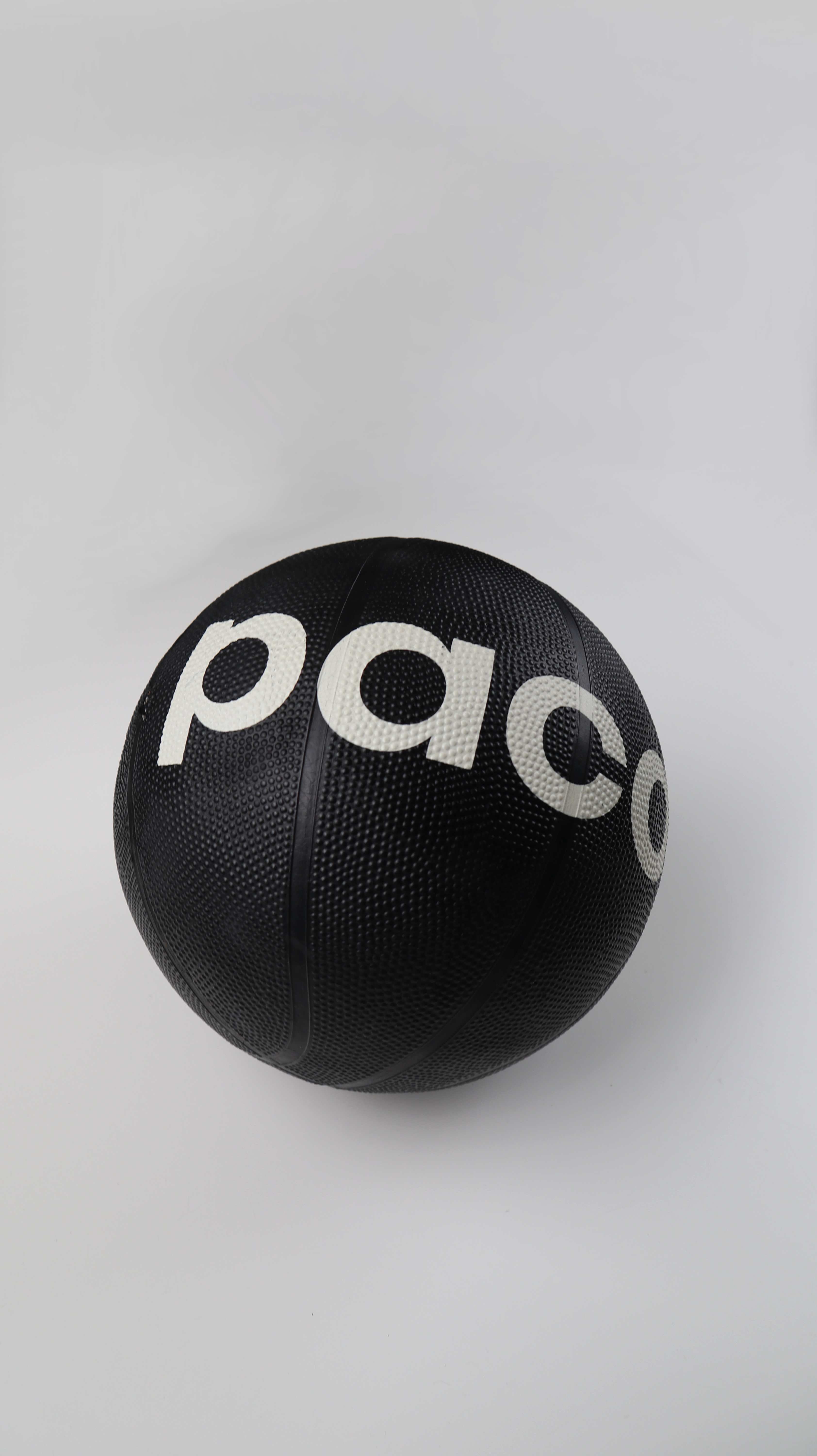 Paco Rabanne basketball Ball Schwarz Werbeball Design Sportball