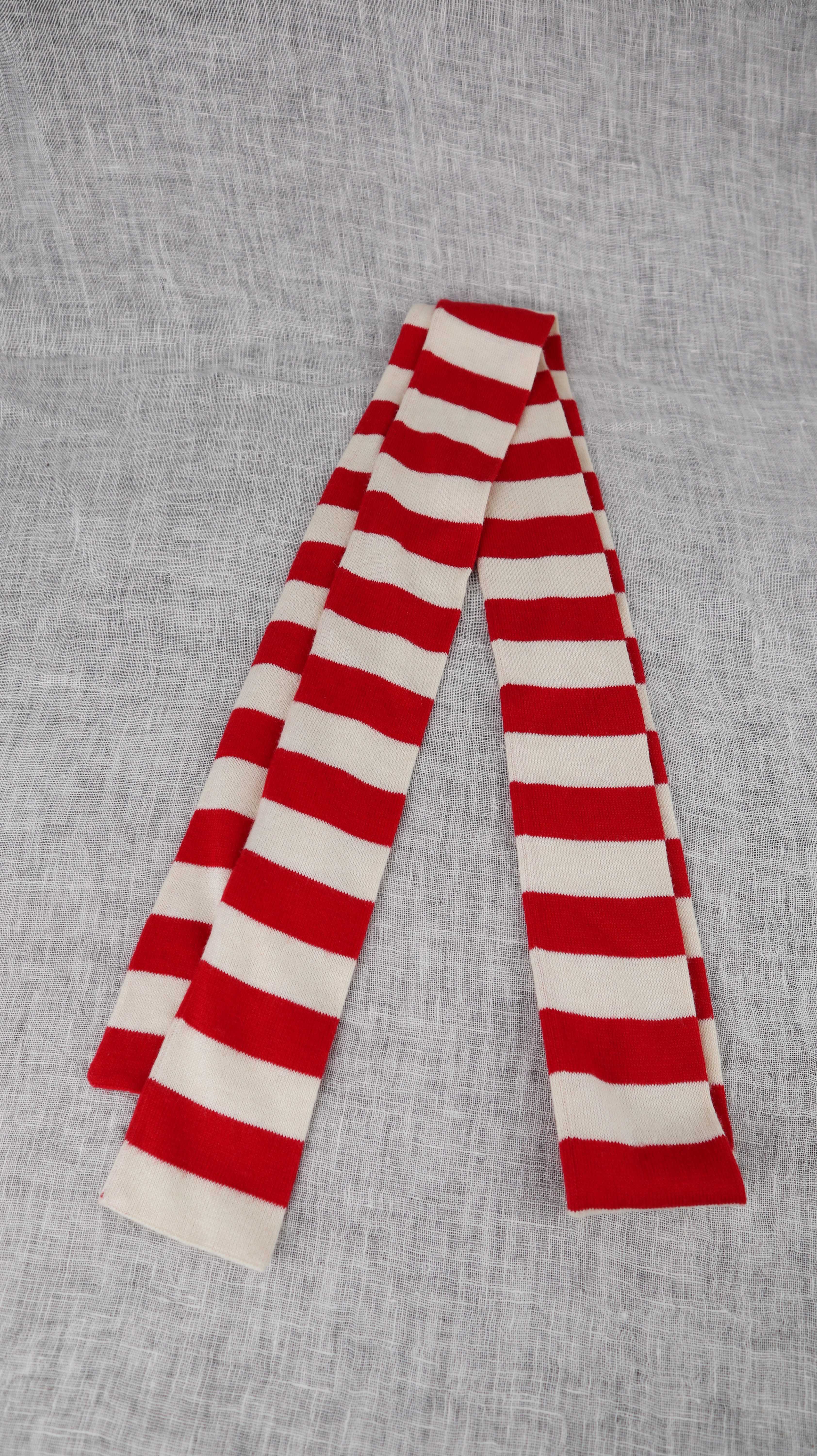 Schal gestreift rot weiß Streifenschal schlank Y2K Wally