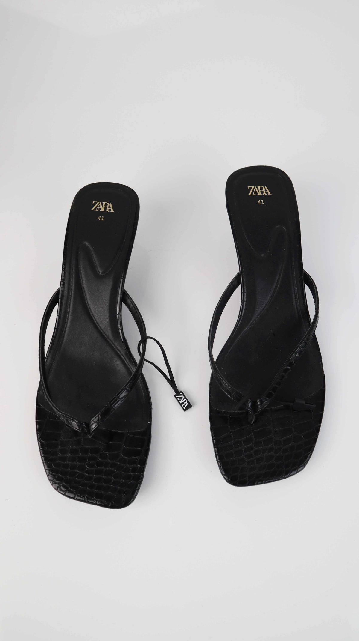 Zara Kitten Heels schwarz 41 neu Sandalen Absatzschuhe