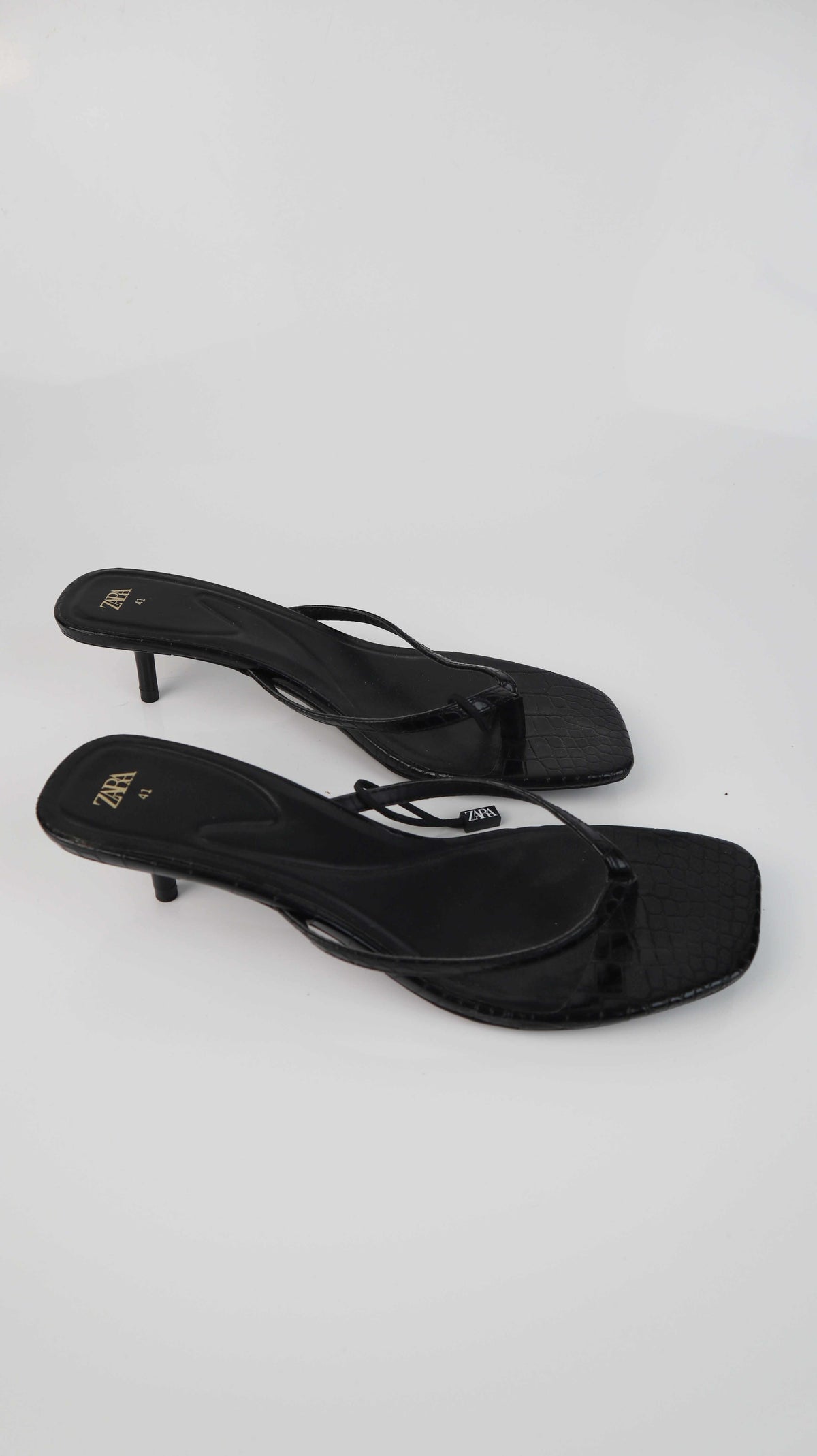 Zara Kitten Heels schwarz 41 neu Sandalen Absatzschuhe