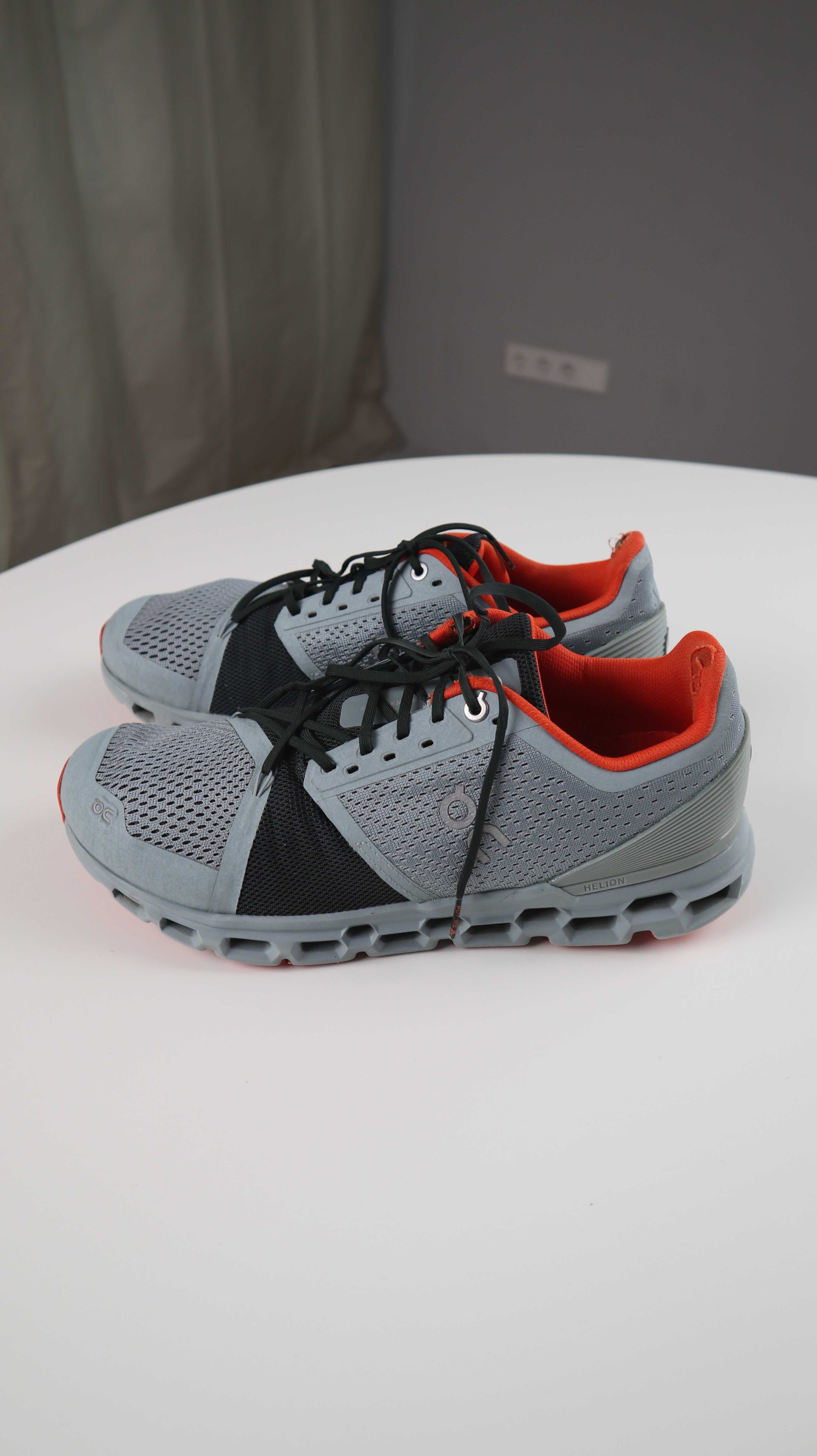 On Sneaker Blau türkis 43 rot Sportschuhe running Cloudstratus
