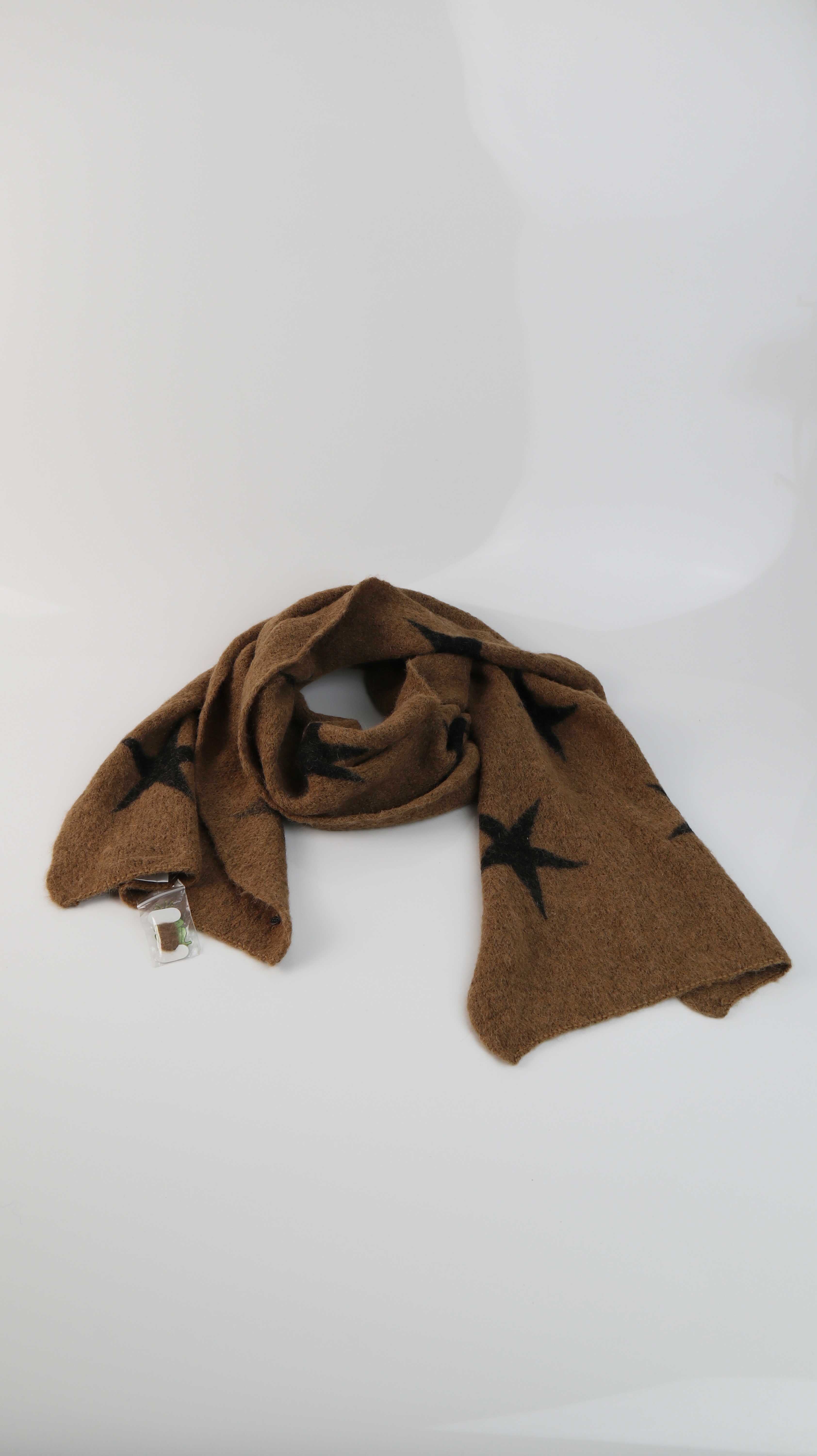 Frog Box Schal Tuch braun Sterne Wollschal Strickschal