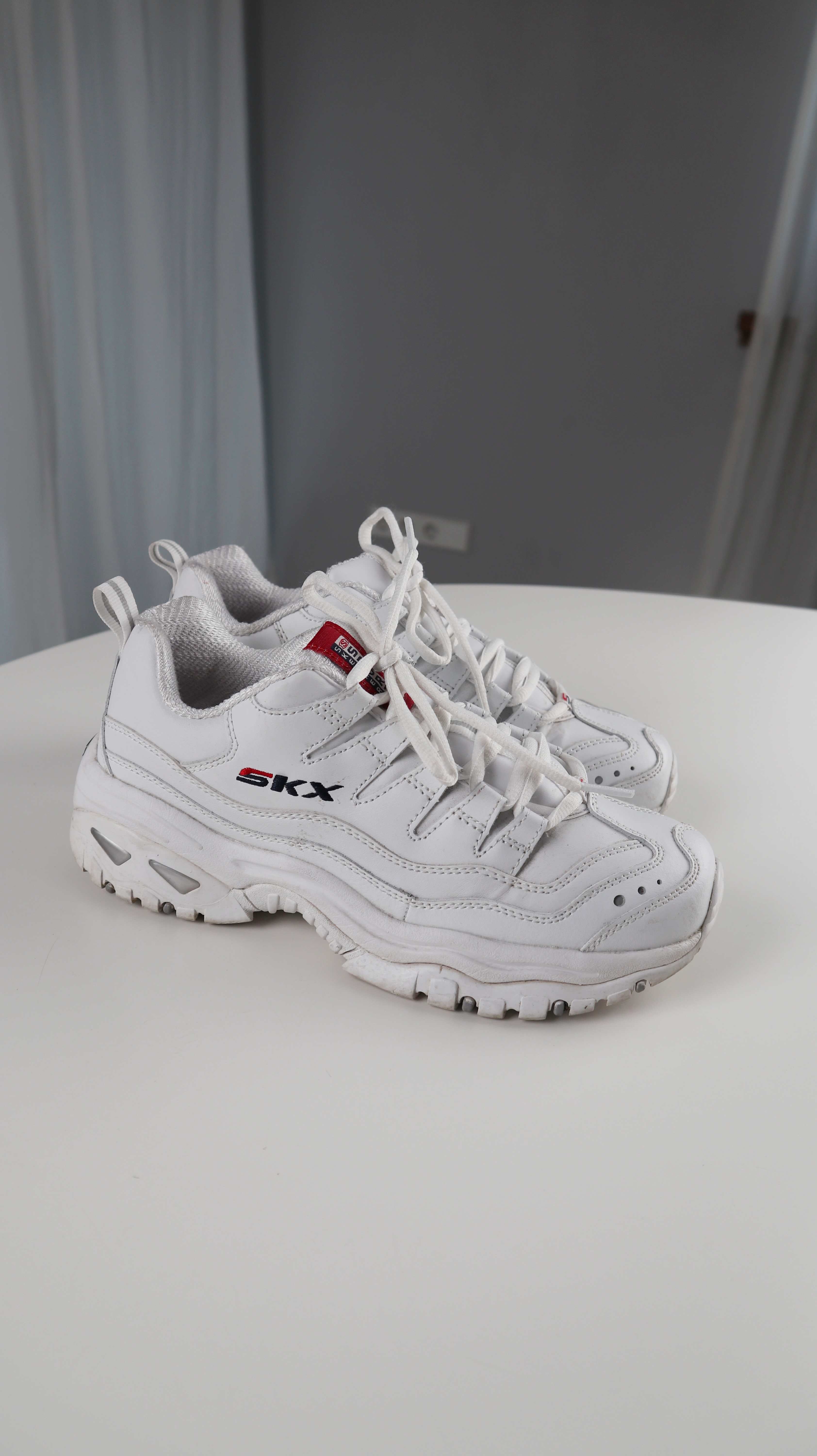 Skechers Sneaker Turnschuhe weiß 38 Schnürer 90s