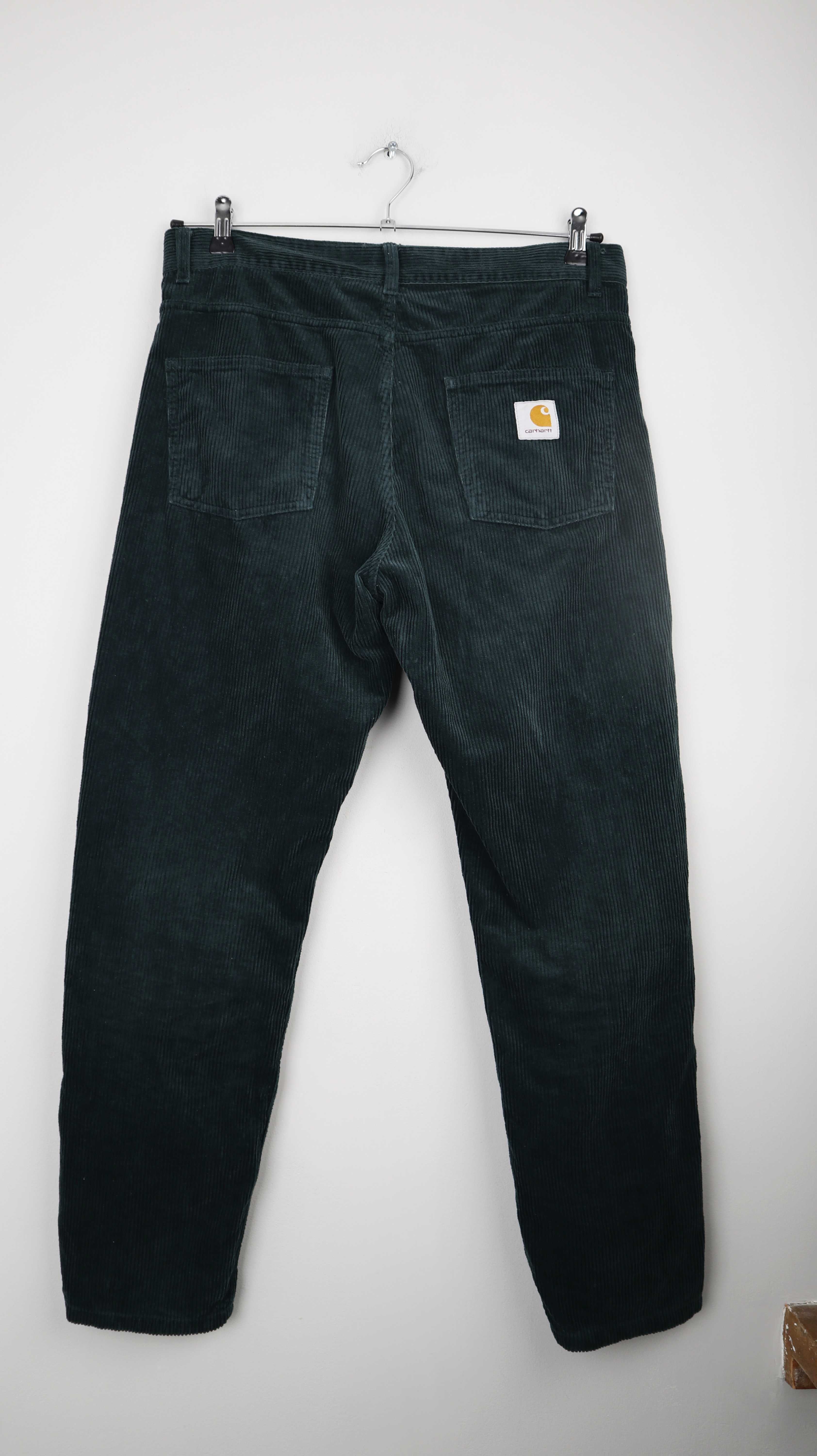 Carhartt Hose Grün Newel Pant 30 M Cordhose Cord straight fit