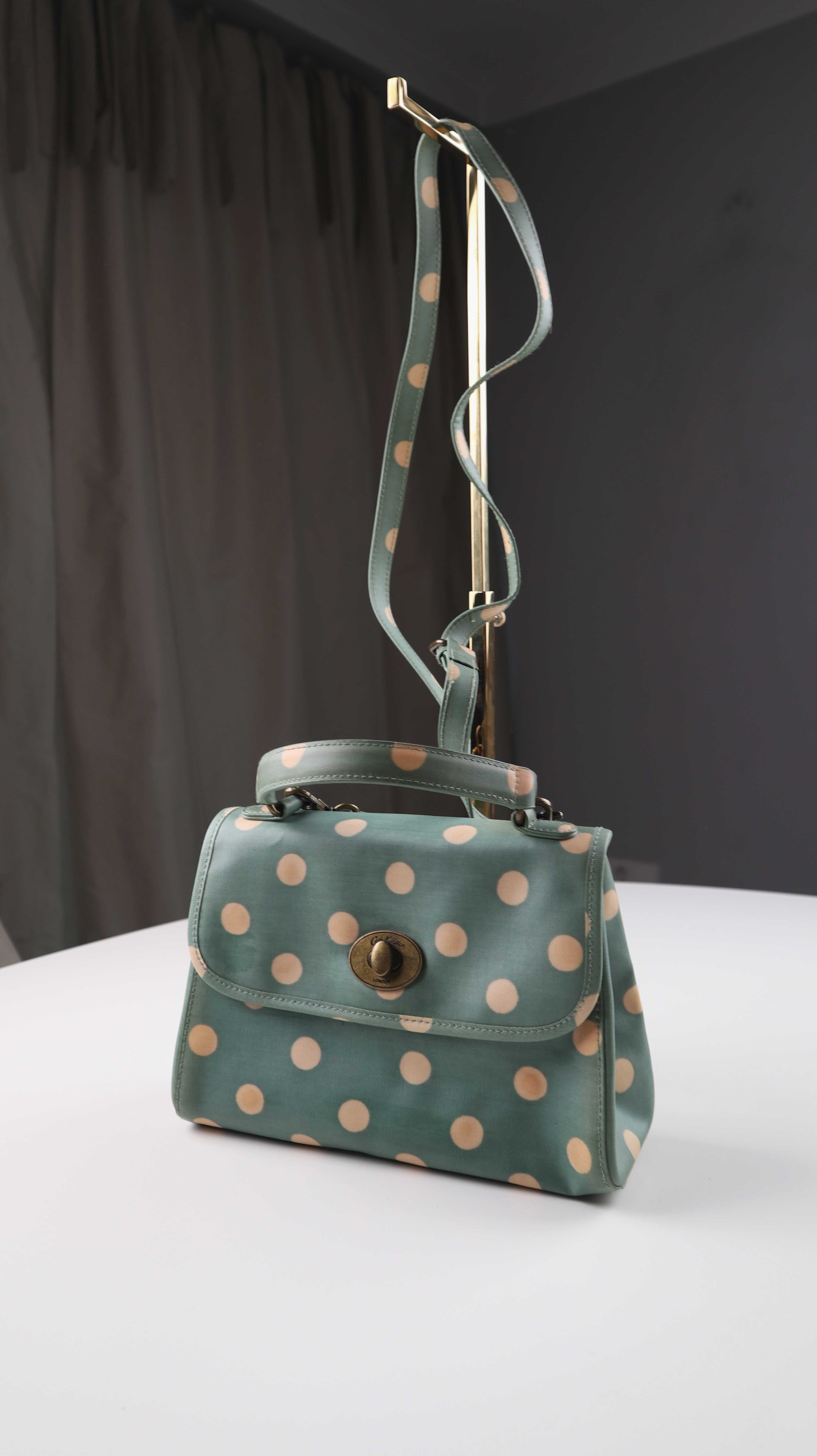 Cath Kidston Tasche Damentasche Umhängetasche türkis blau gepunktet