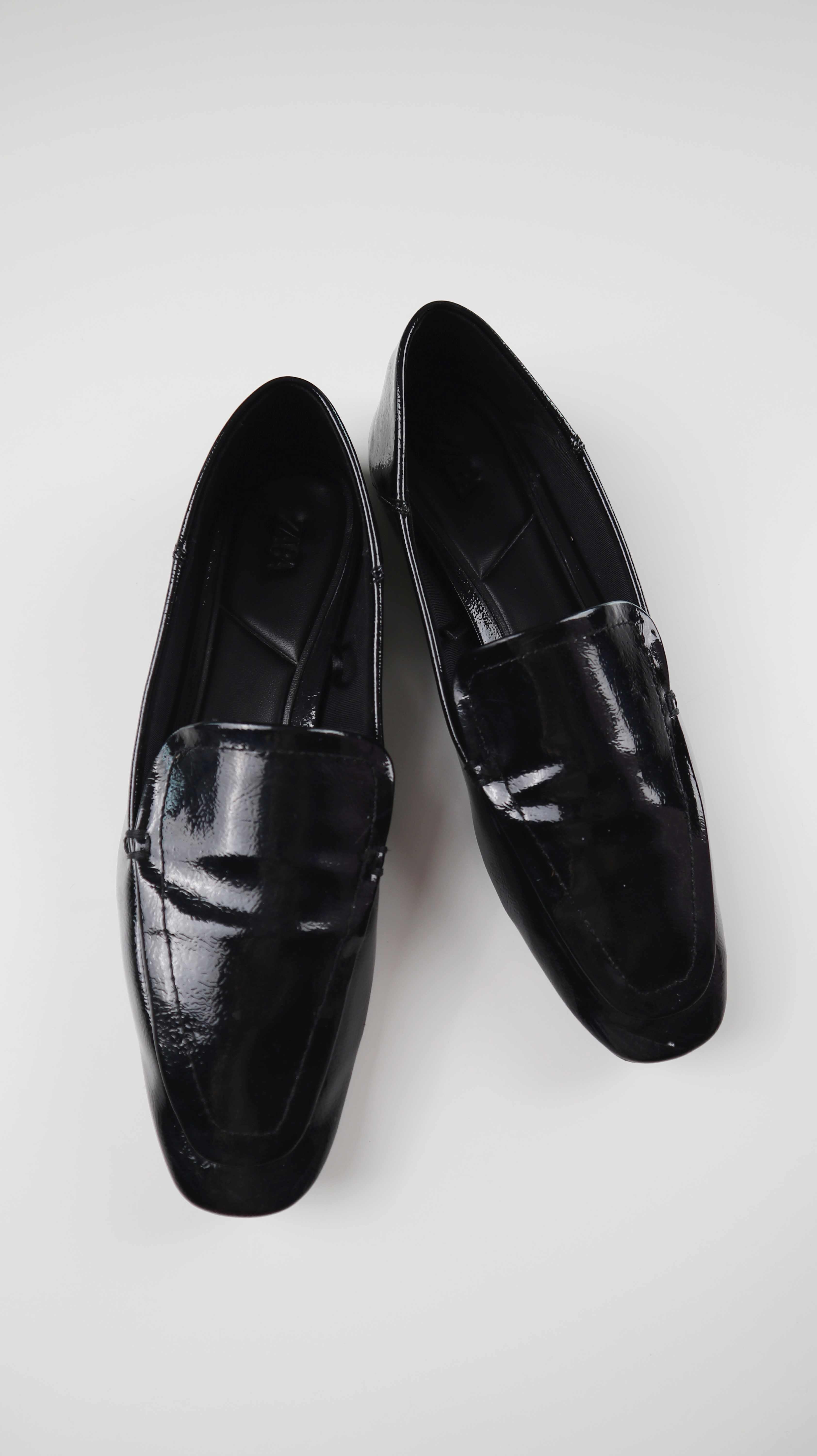 Zara Slipper Loafer schwarz 39 Lackleder basic Mokkassins Ballerinas