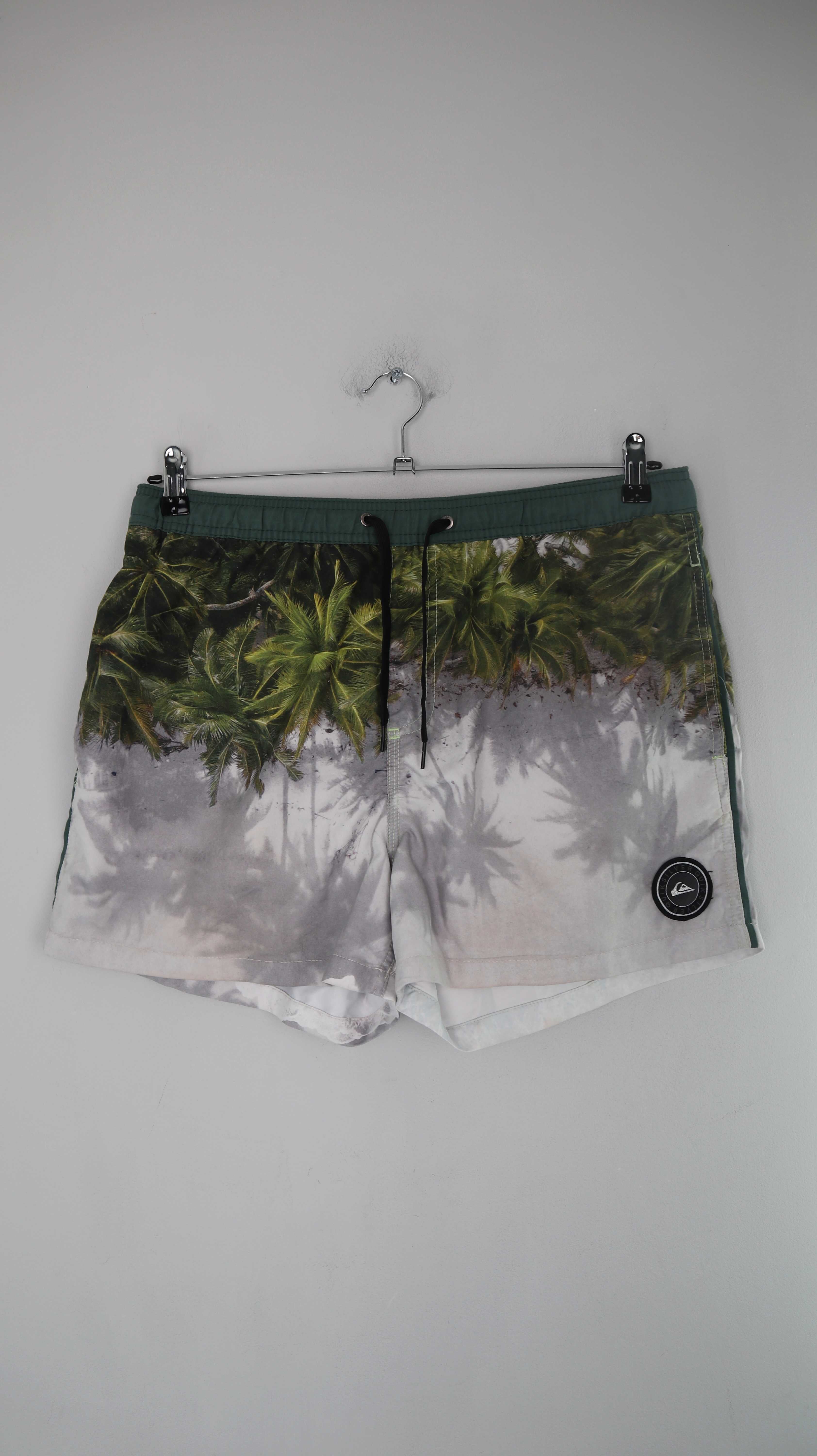 Quicksilver Shorts Kurze Hose L grün Palmen Badehose Schwimmhose