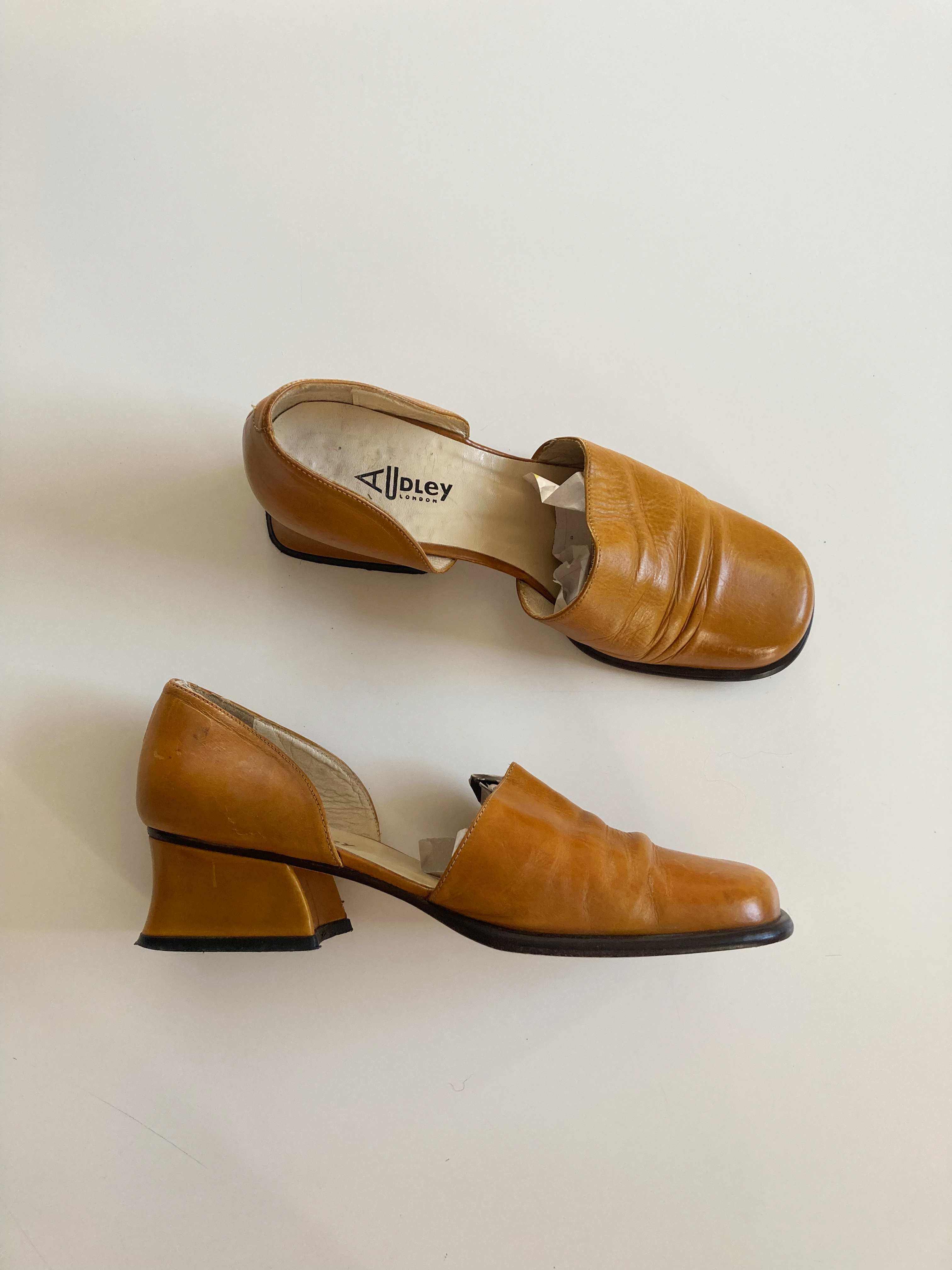 Audley Schuhe Lederschuhe true Vintage 37 gelb braun 70er