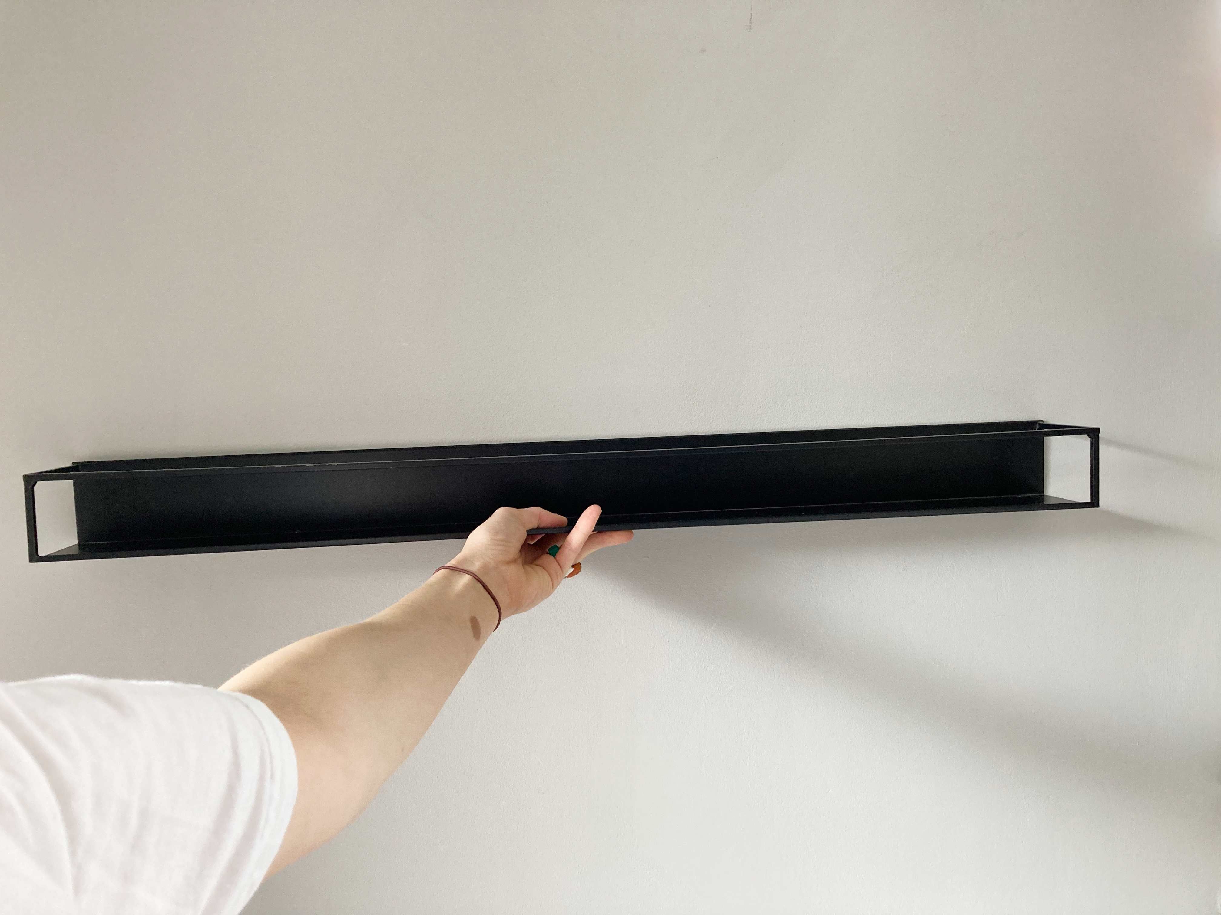 Ikea Wandregal Gewürzregal schwarz Metallregal Sideboard minimalist