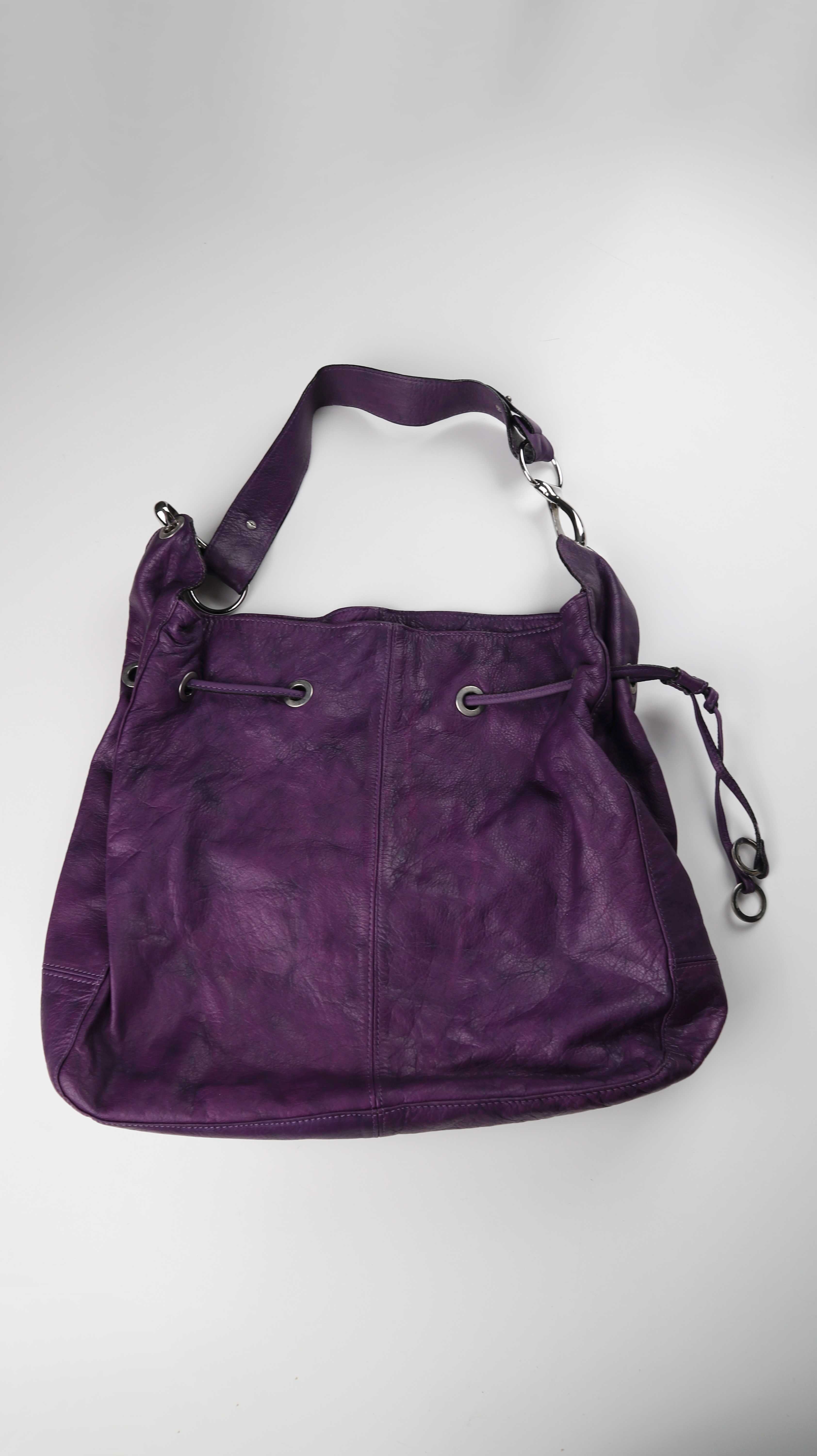 Tasche Ledertasche lila Flieder Dunkellila Beuteltasche Shopper Schultertasche