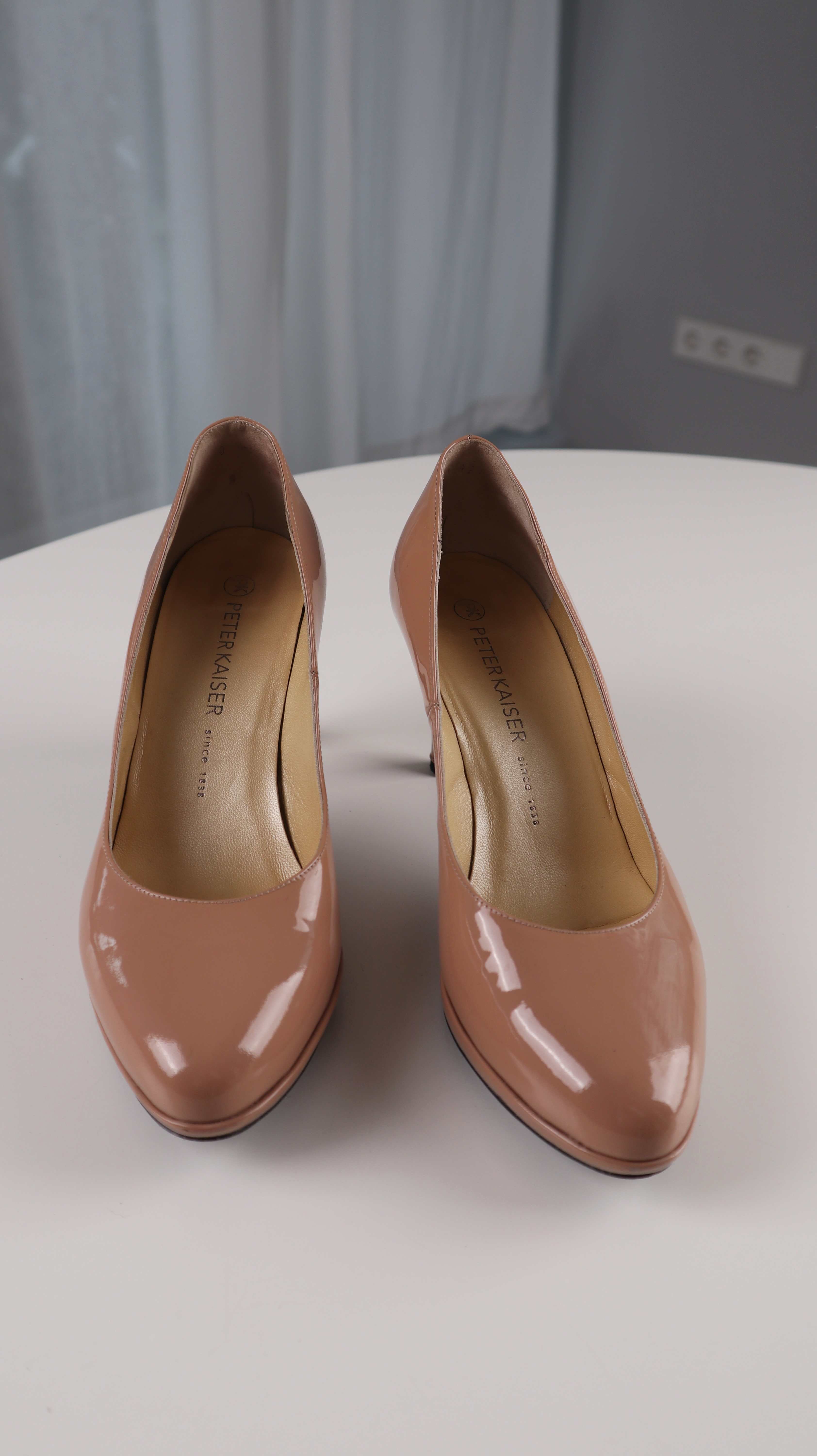 Peter Kaiser High Heels Pumps Beige 40 Creme Absatzschuhe rund Lackleder