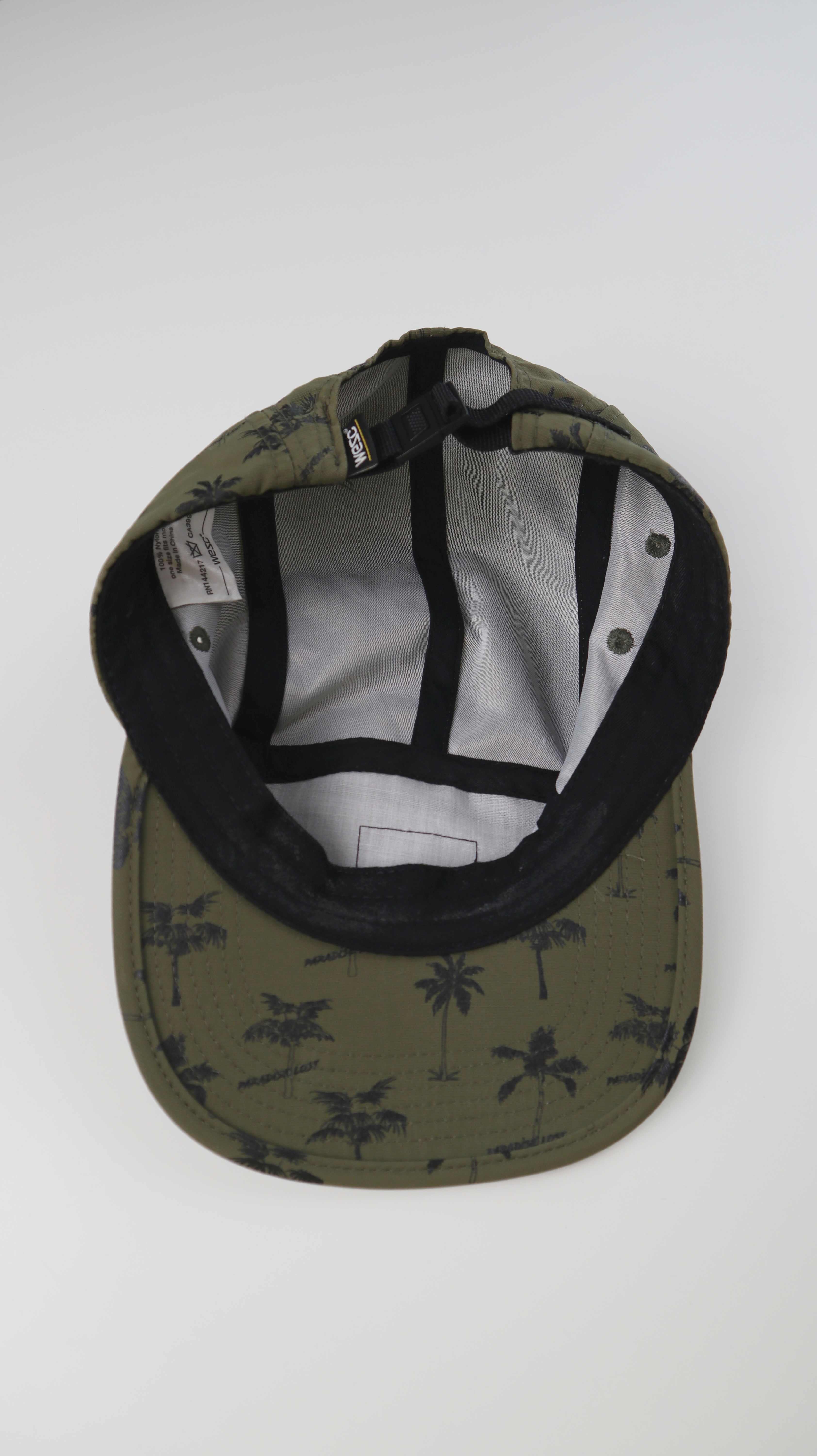 WESC Cap Käppi Kappe Schirmmütze grün Khaki Olivgrün Palmen