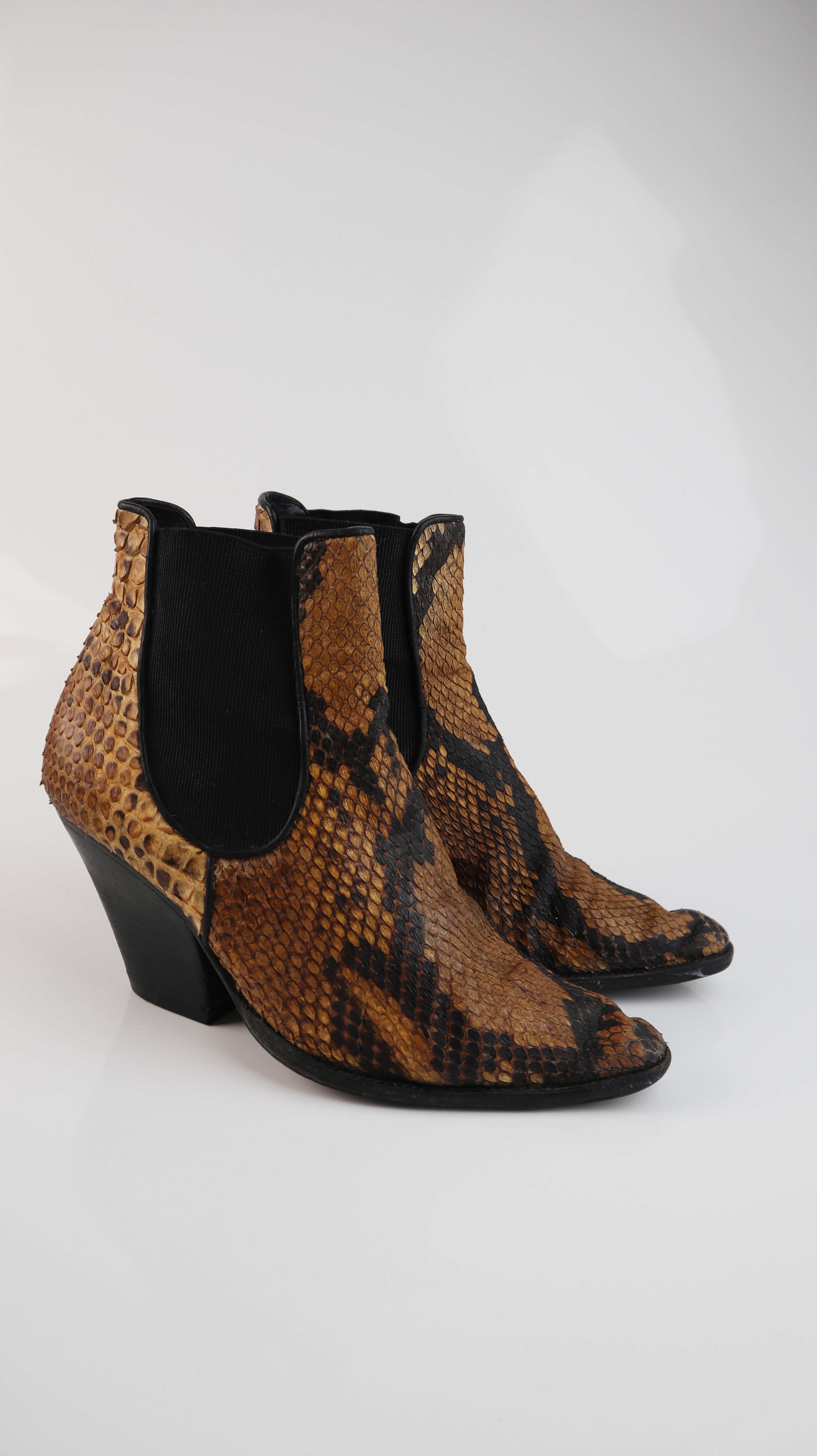 Stiefeletten Stiefel braun 38 Absatzschuhe Spitz true Vintage