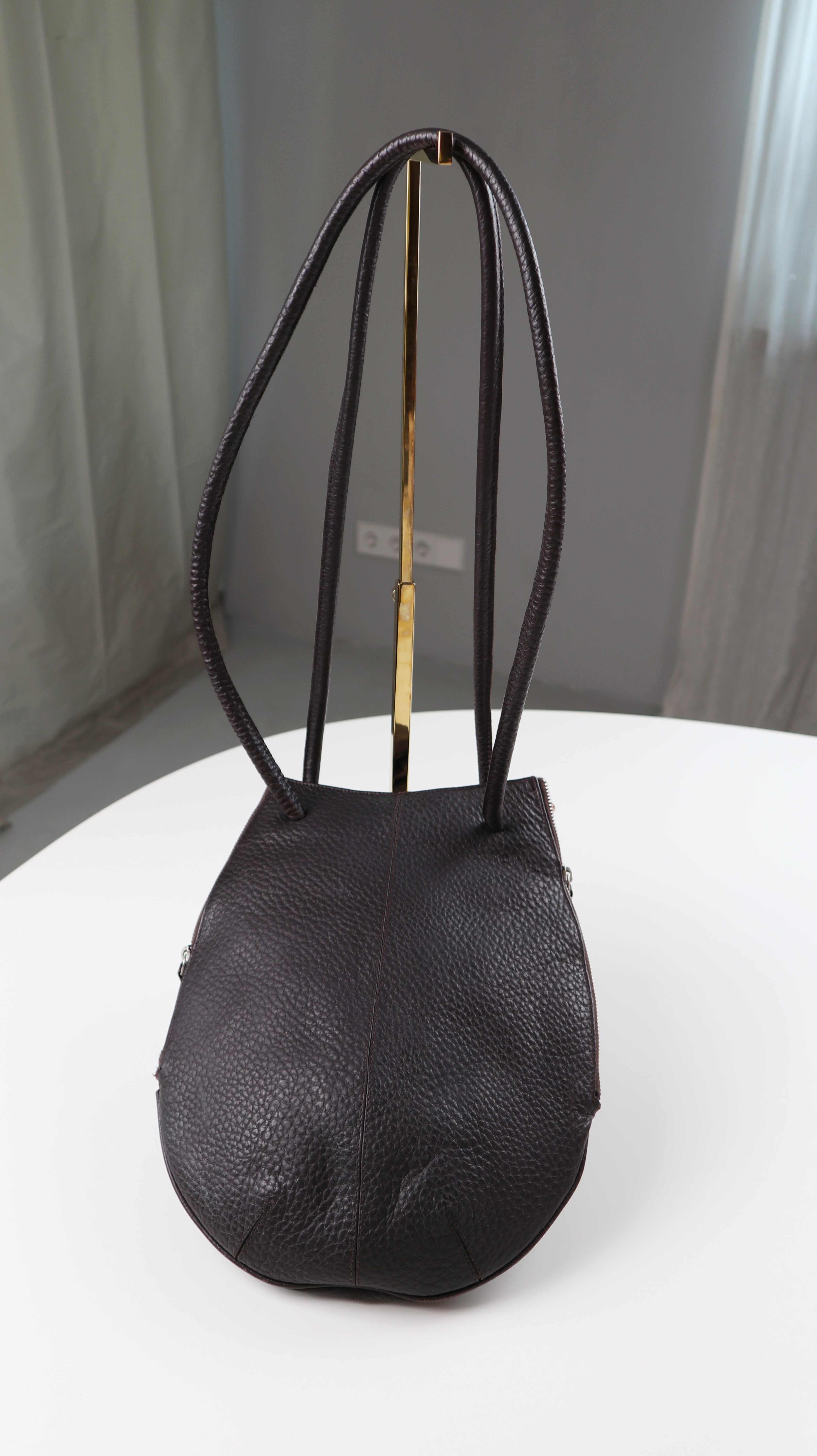 VOI Tasche Ledertasche braun Schultertasche Beuteltasche rundlich