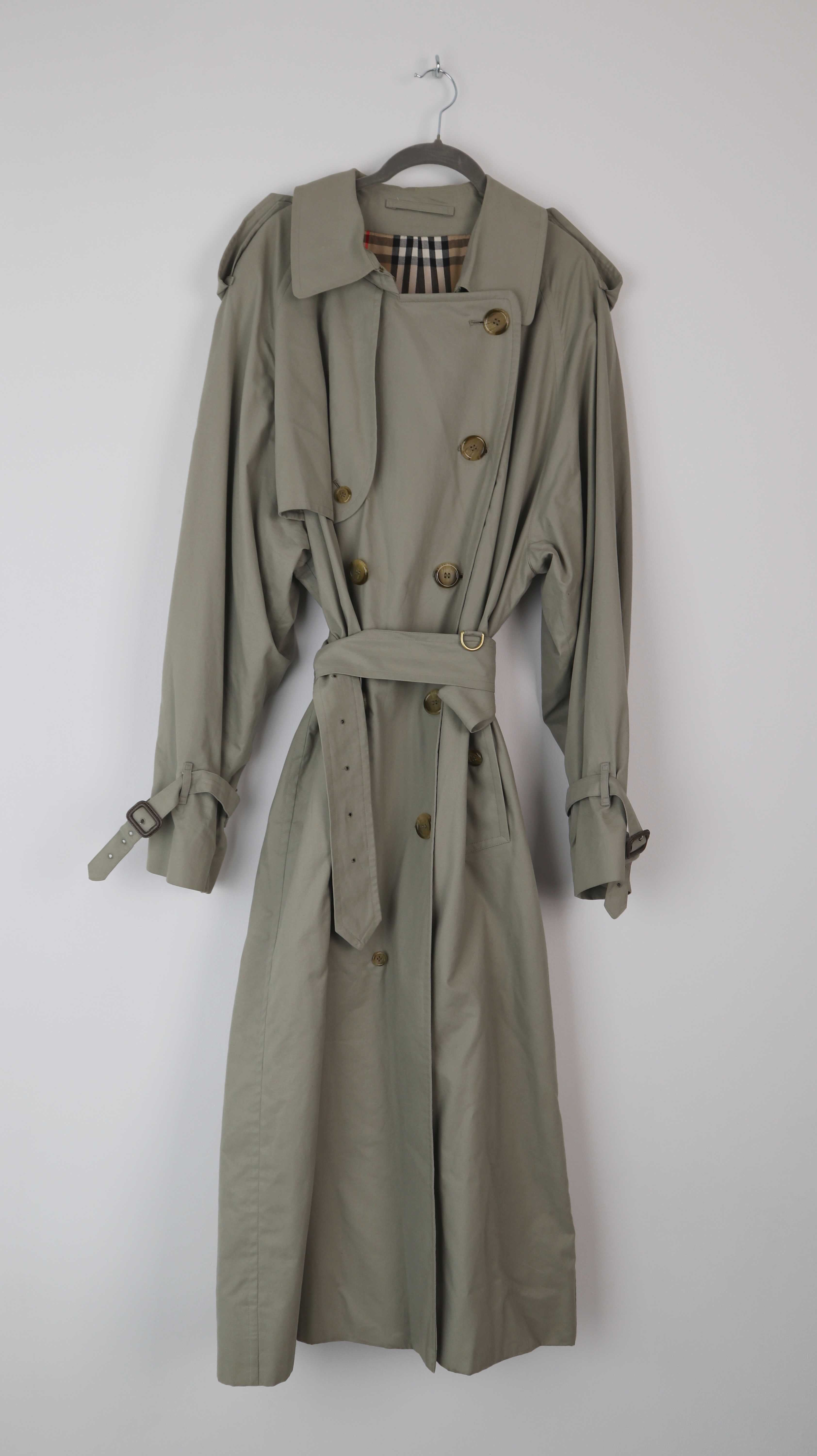 Burberry Mantel Trenchcoat Ladage & Oelke Hamburg Burberrys London