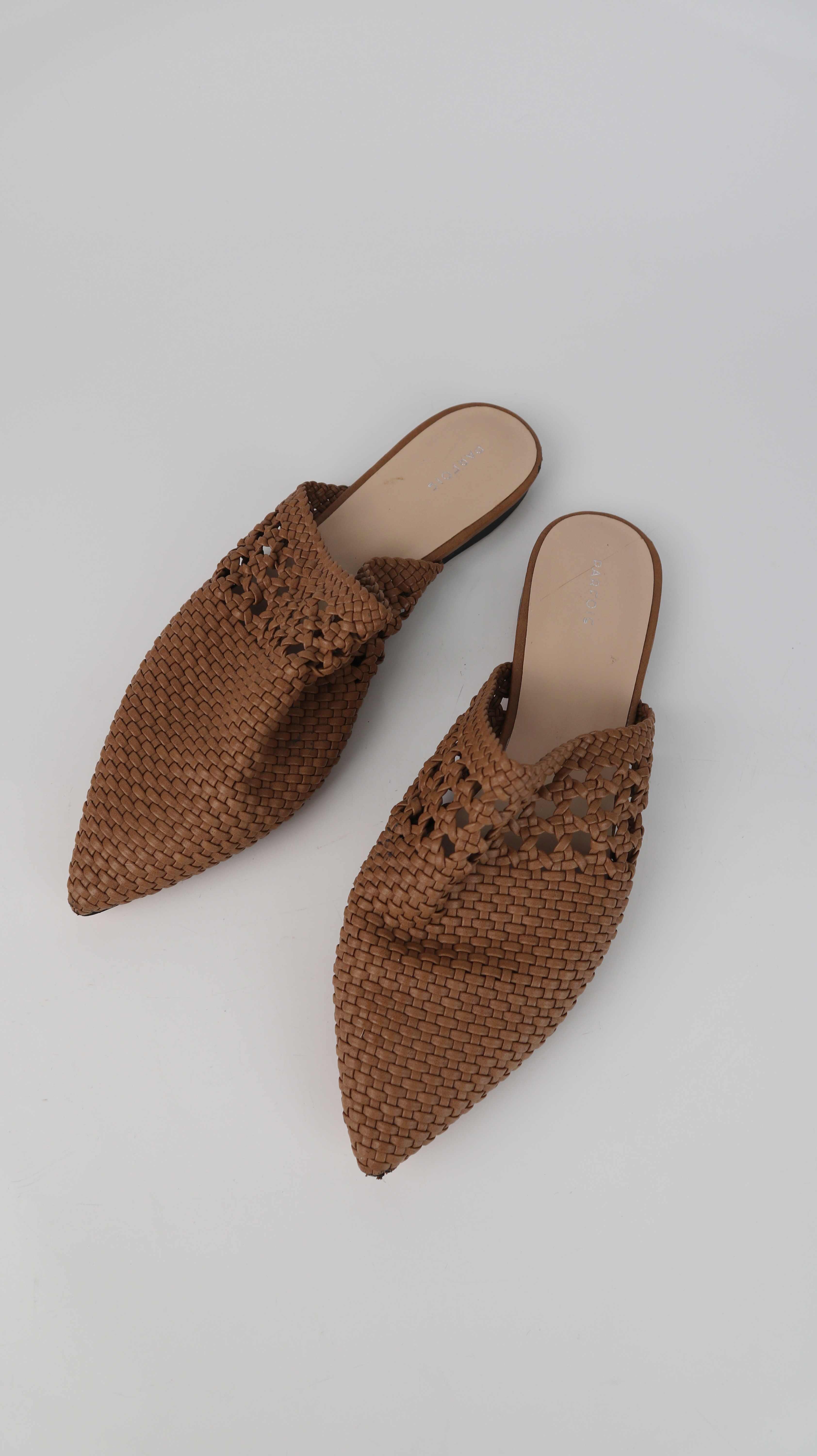 Parfois Slipper Sandalen braun 40 spitz geflochten