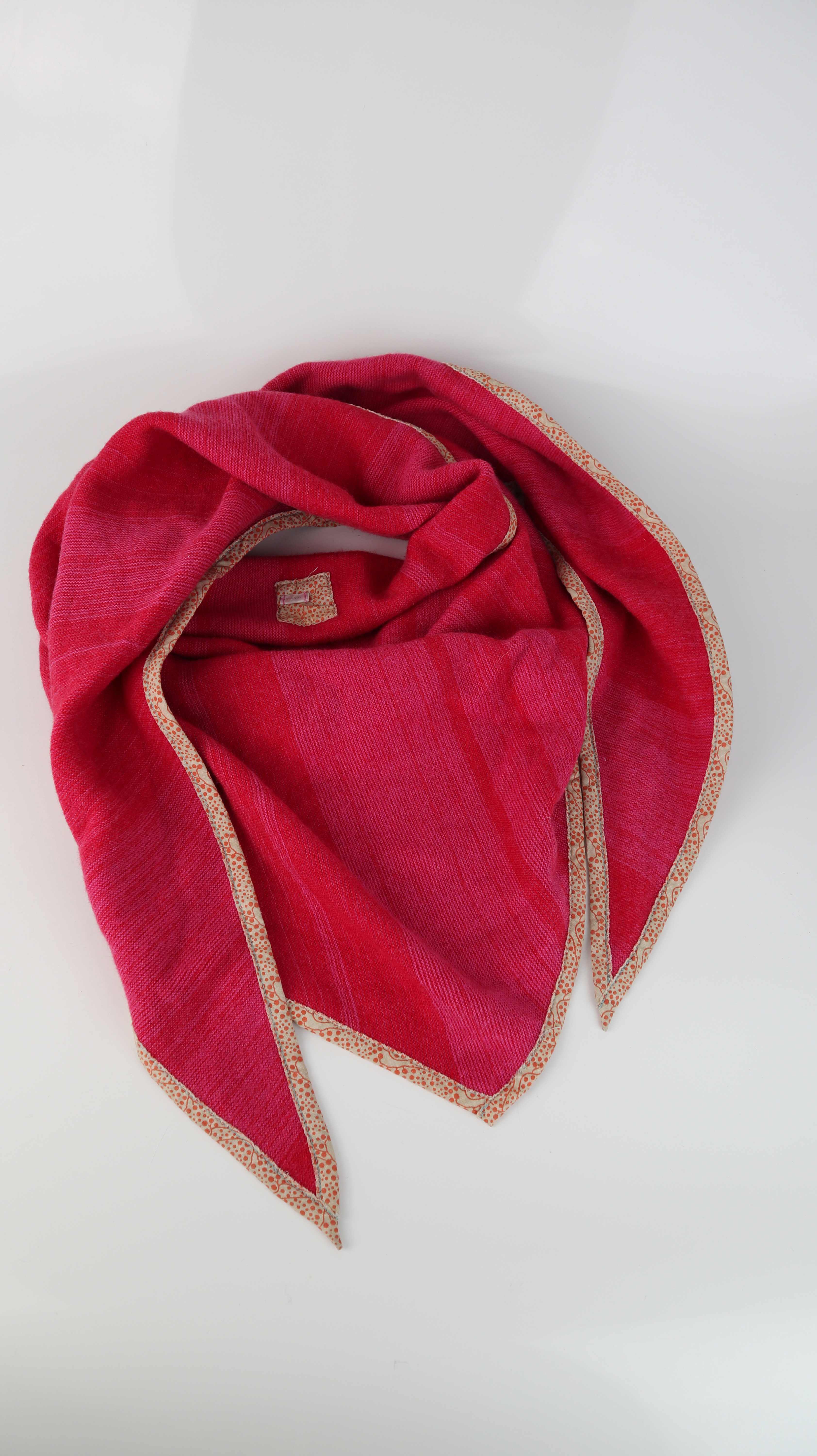 Noa Noa Schal Pink Wollschal Dreieckstuch Fuchsia Rosa Wintertuch