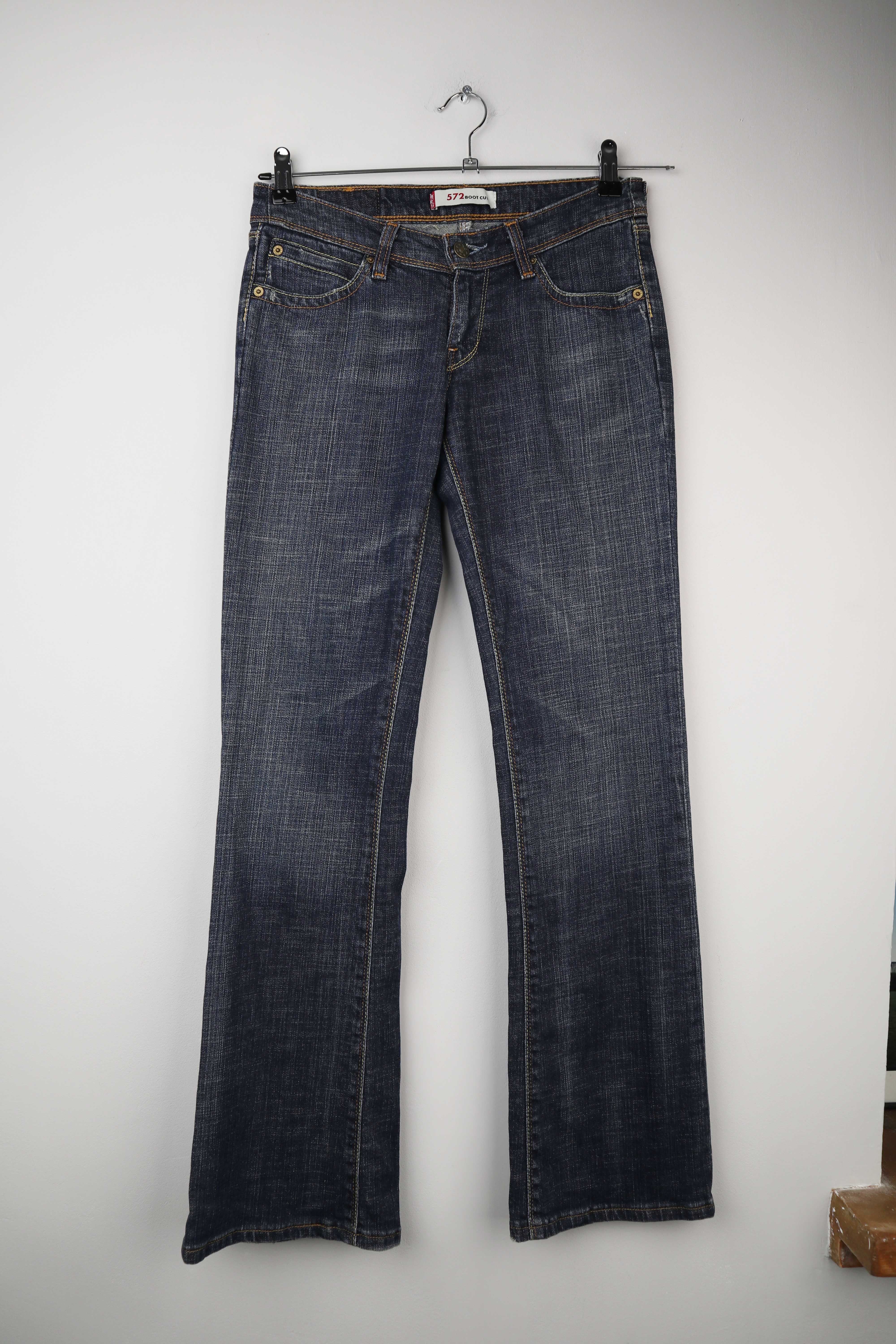 Levis 572 Jeans Hose Blau dunkelblau 28 x 32 Bootcut mid waist