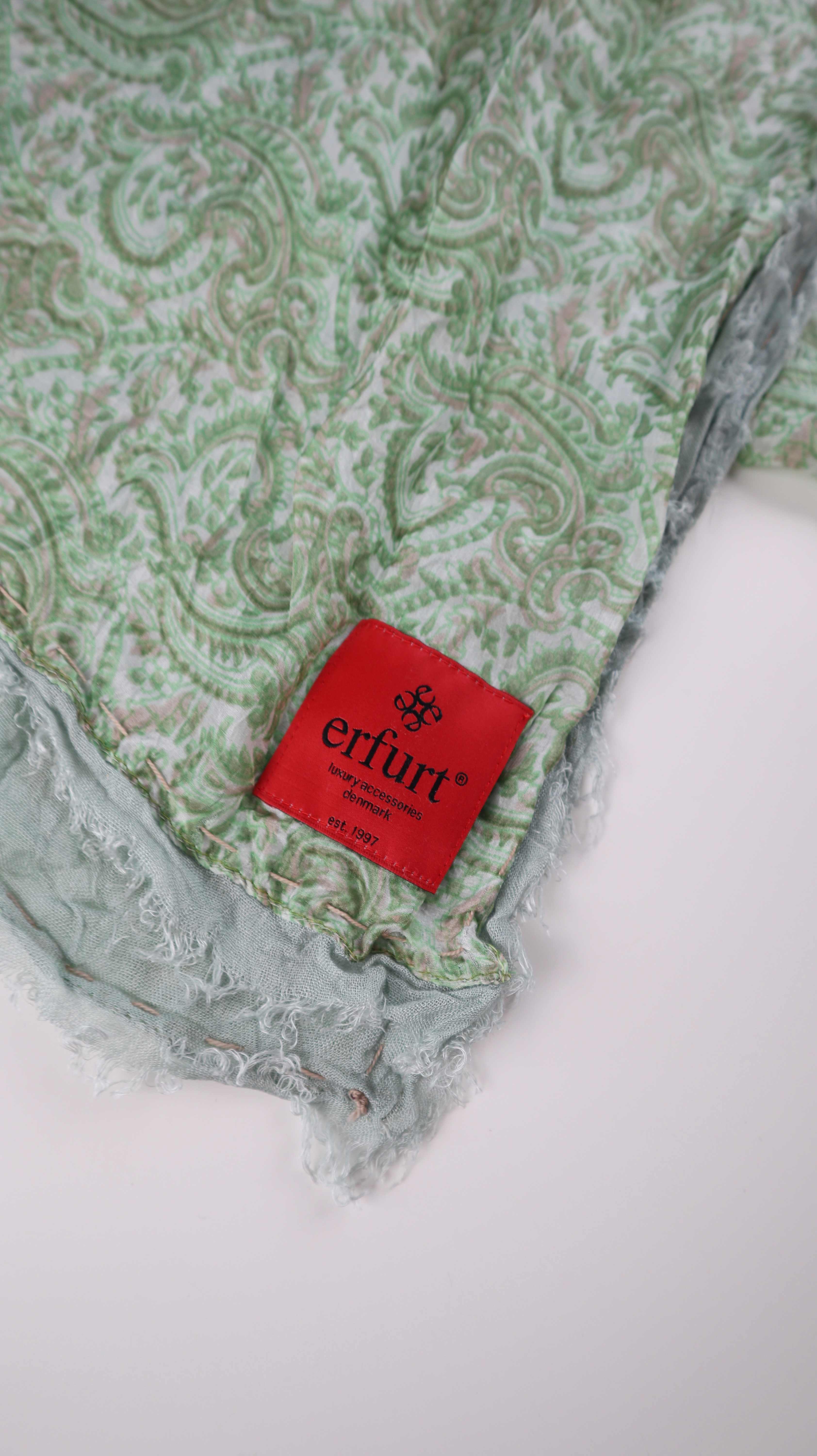 Erfurt Schal Seide Grün Mint Mintgrün Paisley Tuch danish Design