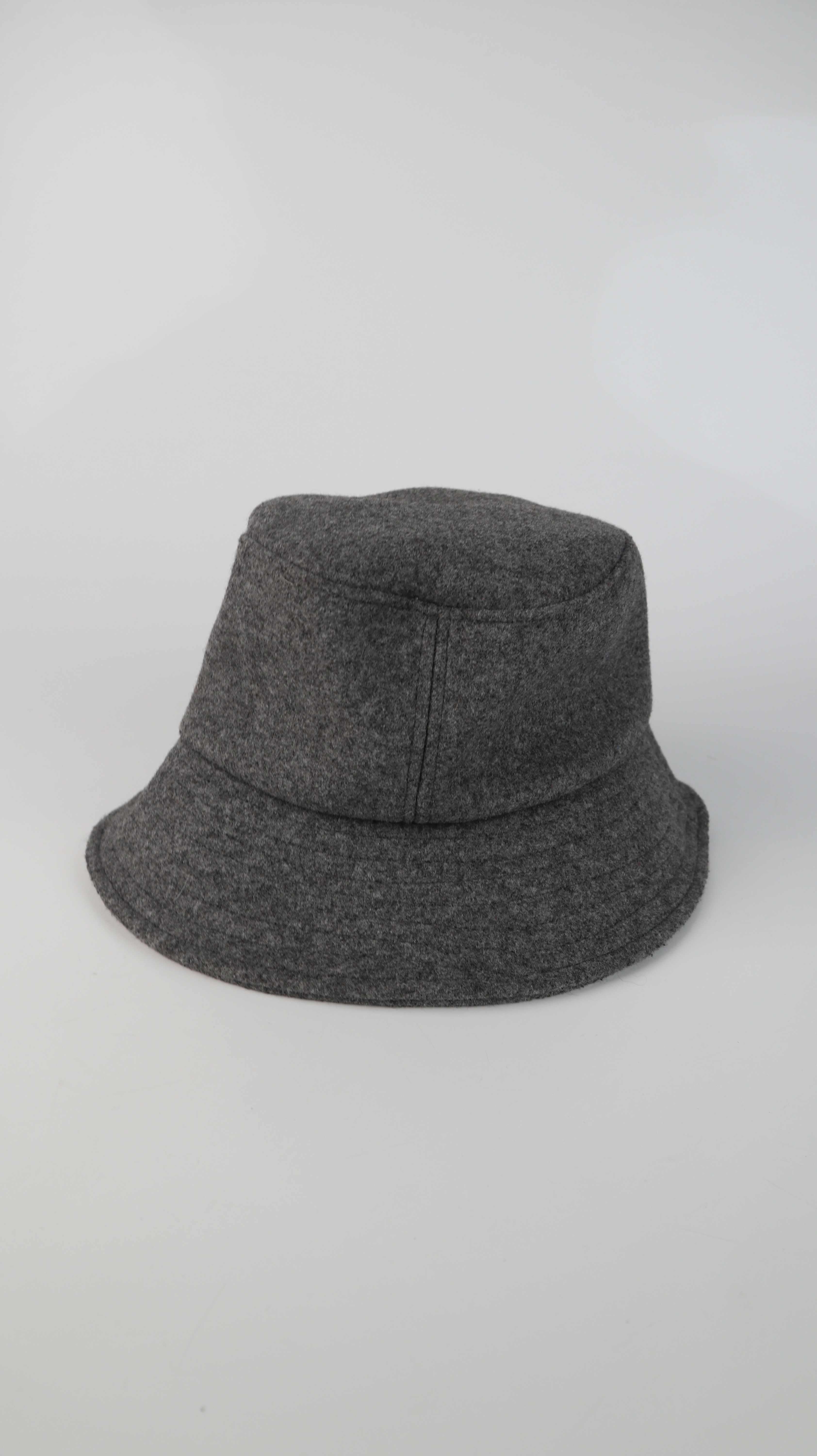Zara Hut Grau M Beanie Fischerhut