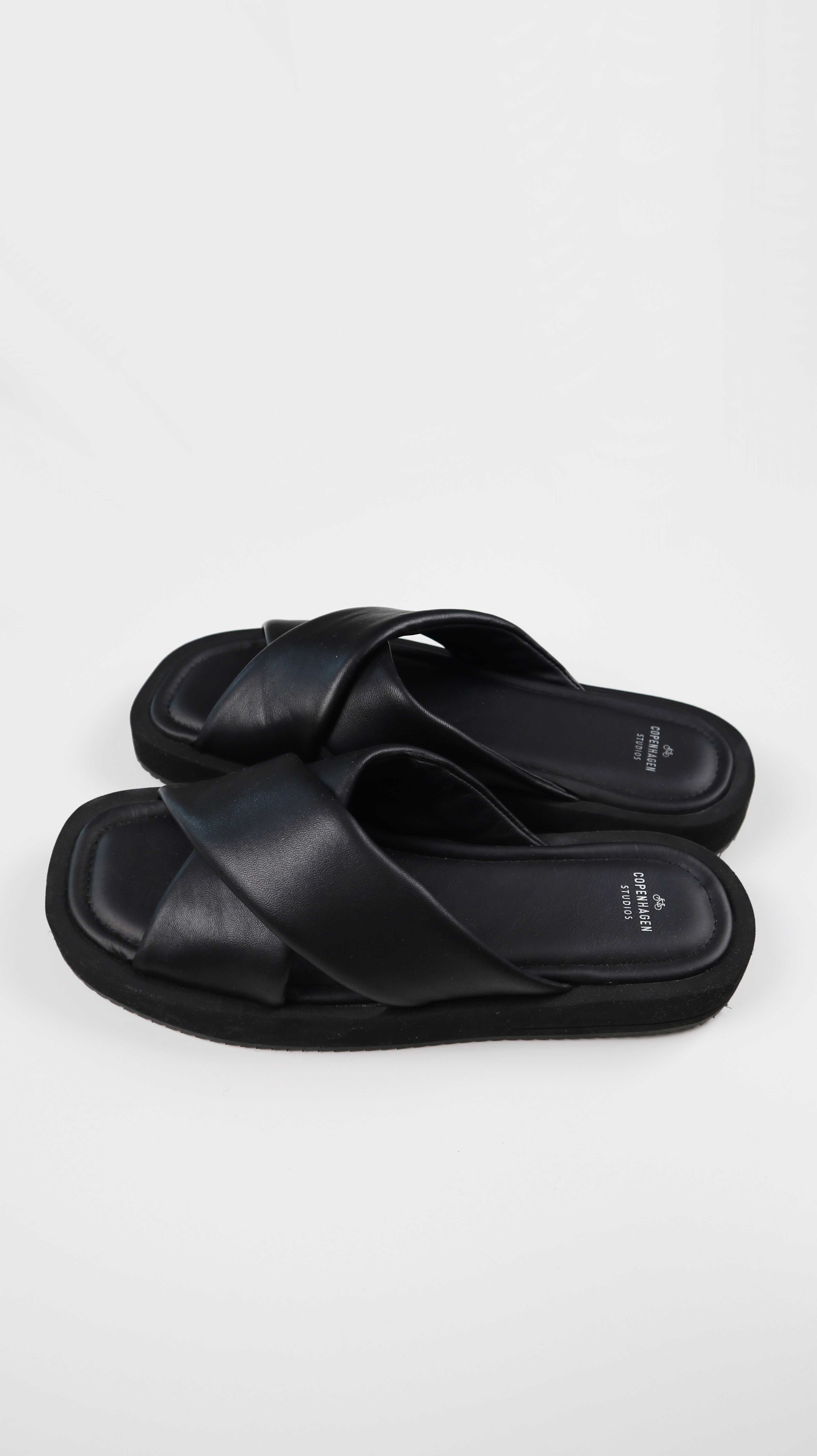 Copenhagen Studios Slipper Loafer Schwarz 40 Lederslipper Sandalen