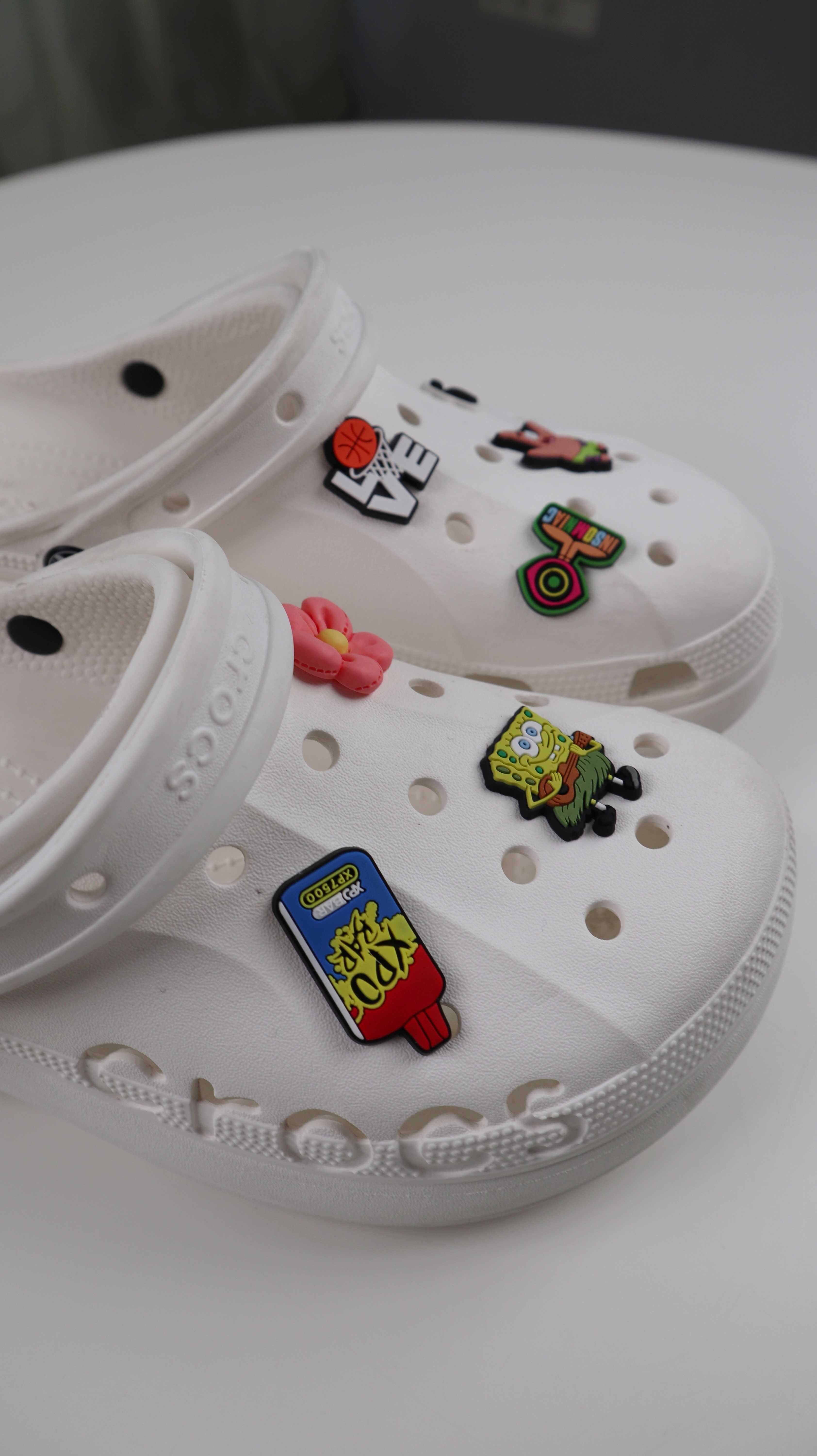 Crocs Weiß W11 42 Sandalen Slipper Halbschuhe Gummischuhe Latschen