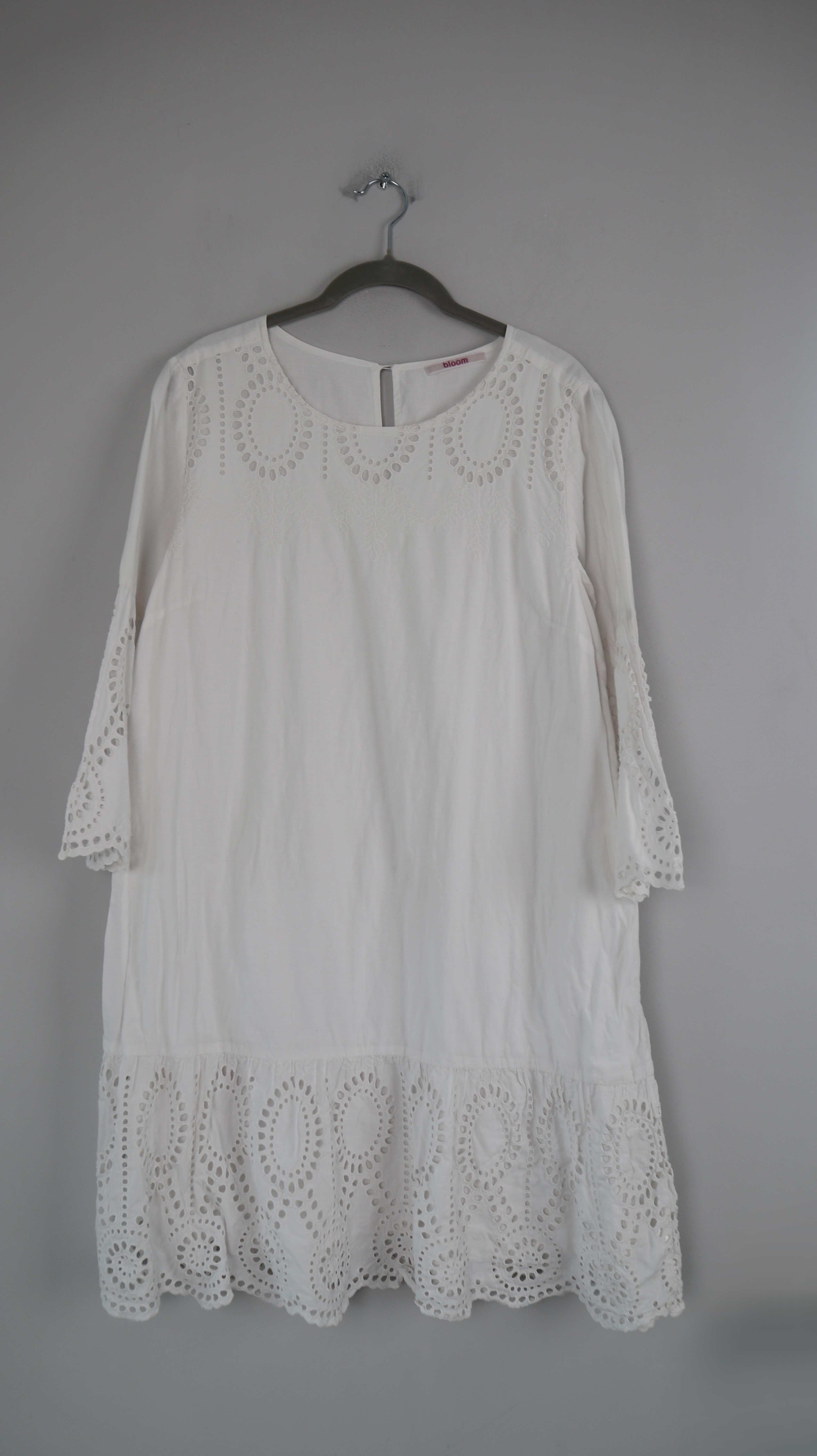 Bloom Kleid Weiß Midi Midikleid 38 M basic einfarbig gelocht