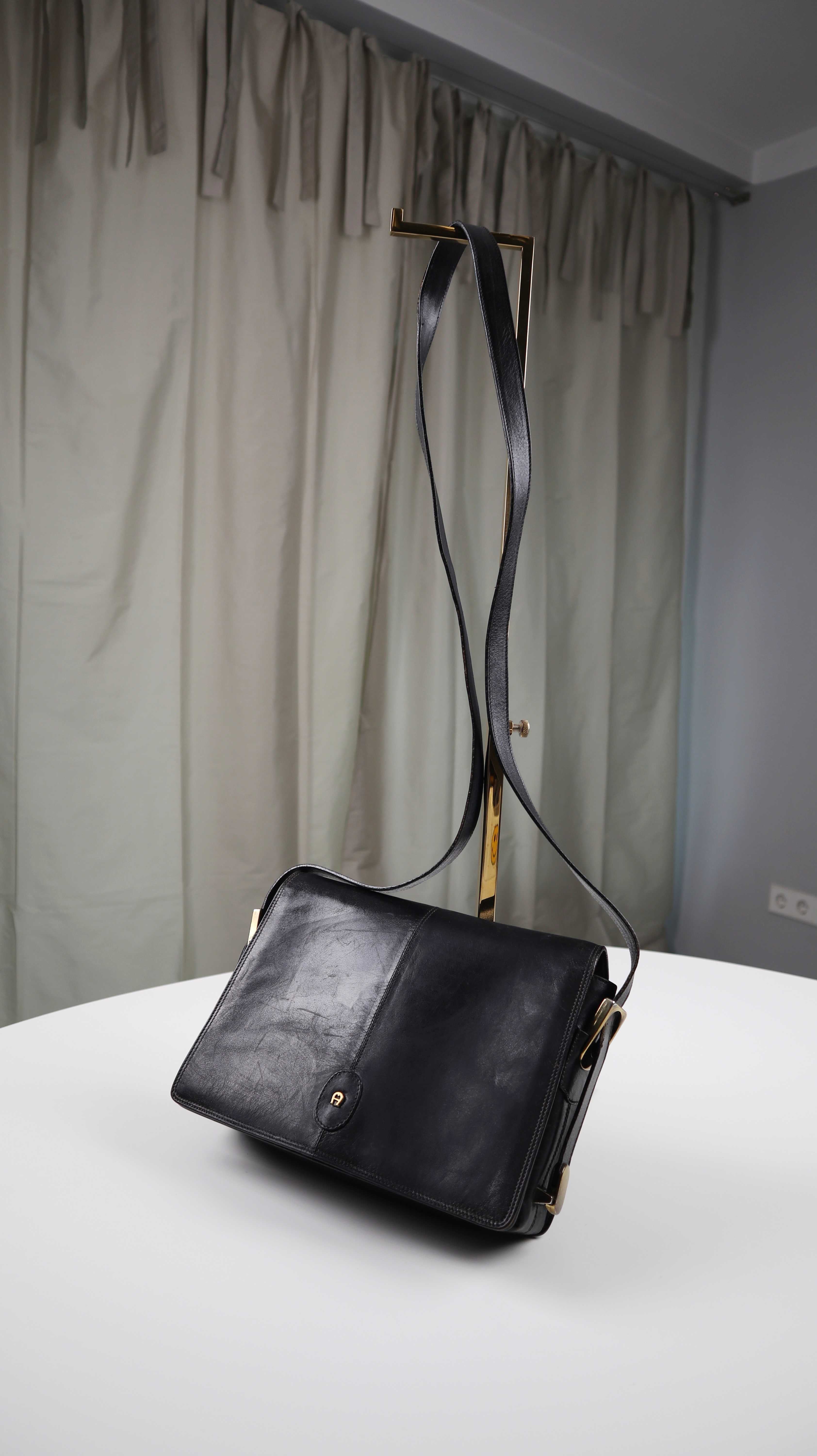 Etienne Aigner Tasche Ledertasche Umhängetasche schwarz Crossbody