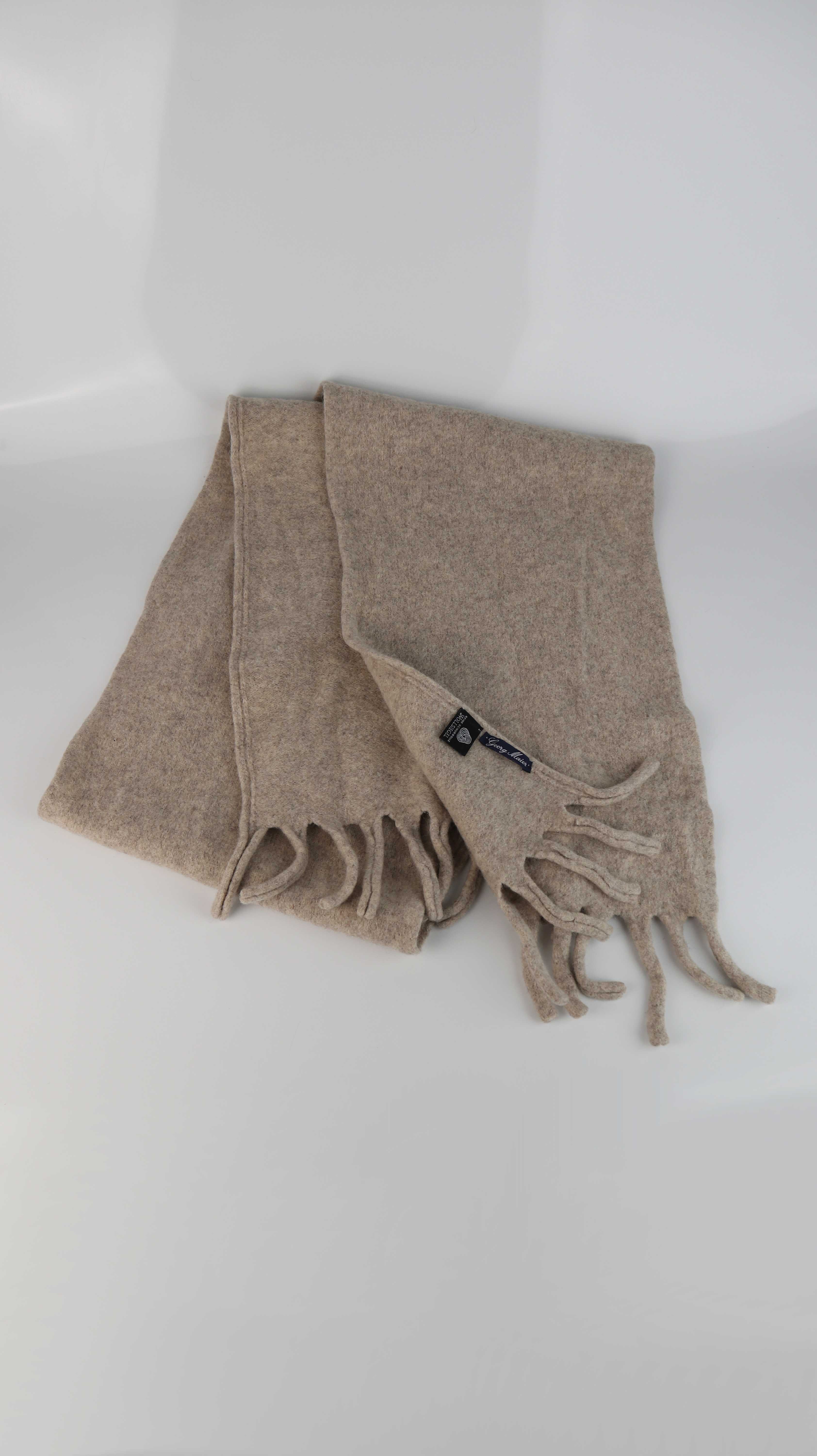 Georg Maier Schal Wollschal Creme Beige Wolle Fransen