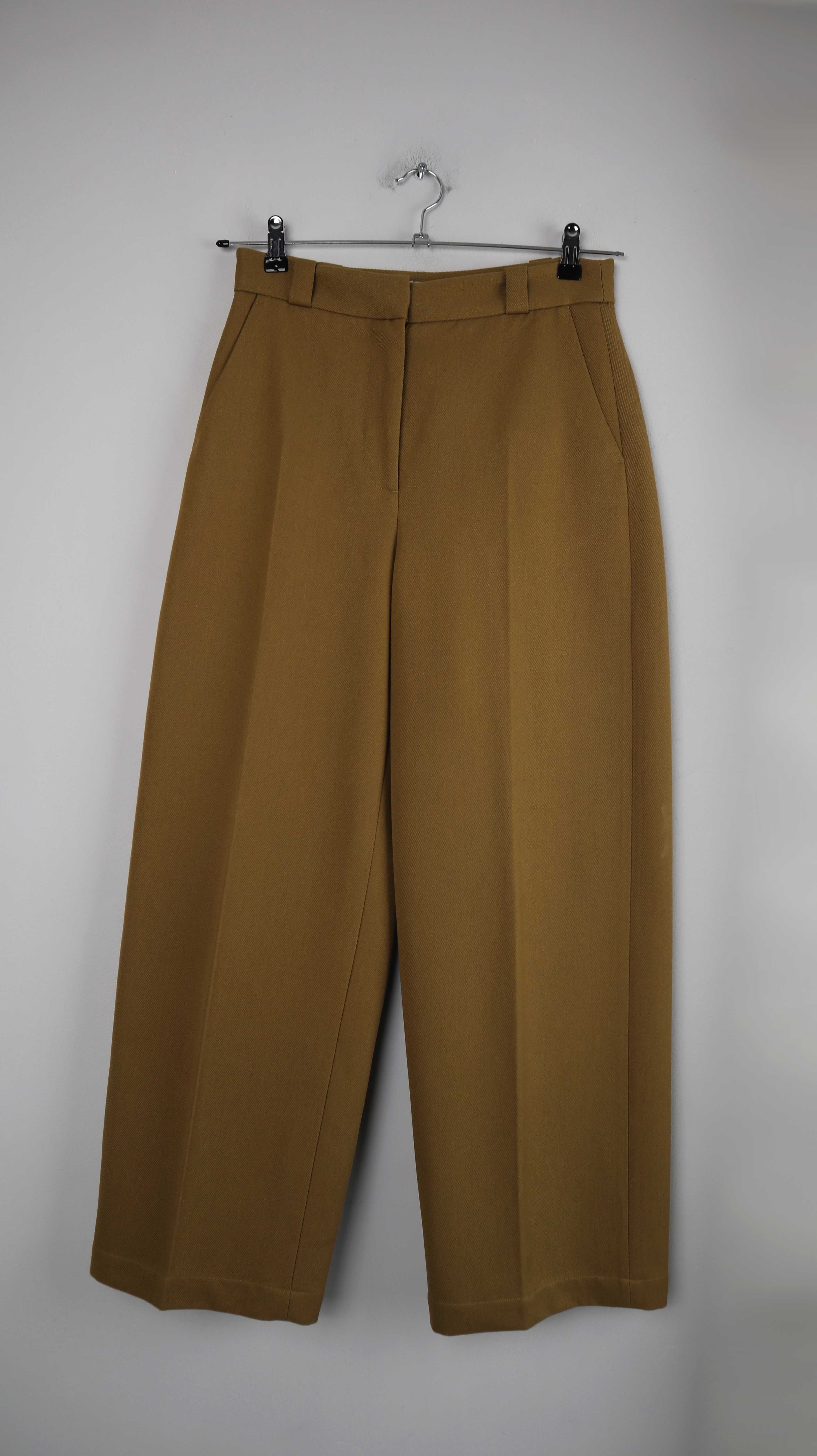 &other stories Hose Grün Khaki Olivgrün 38 M Stockholm Atelier Wolle Stifthose