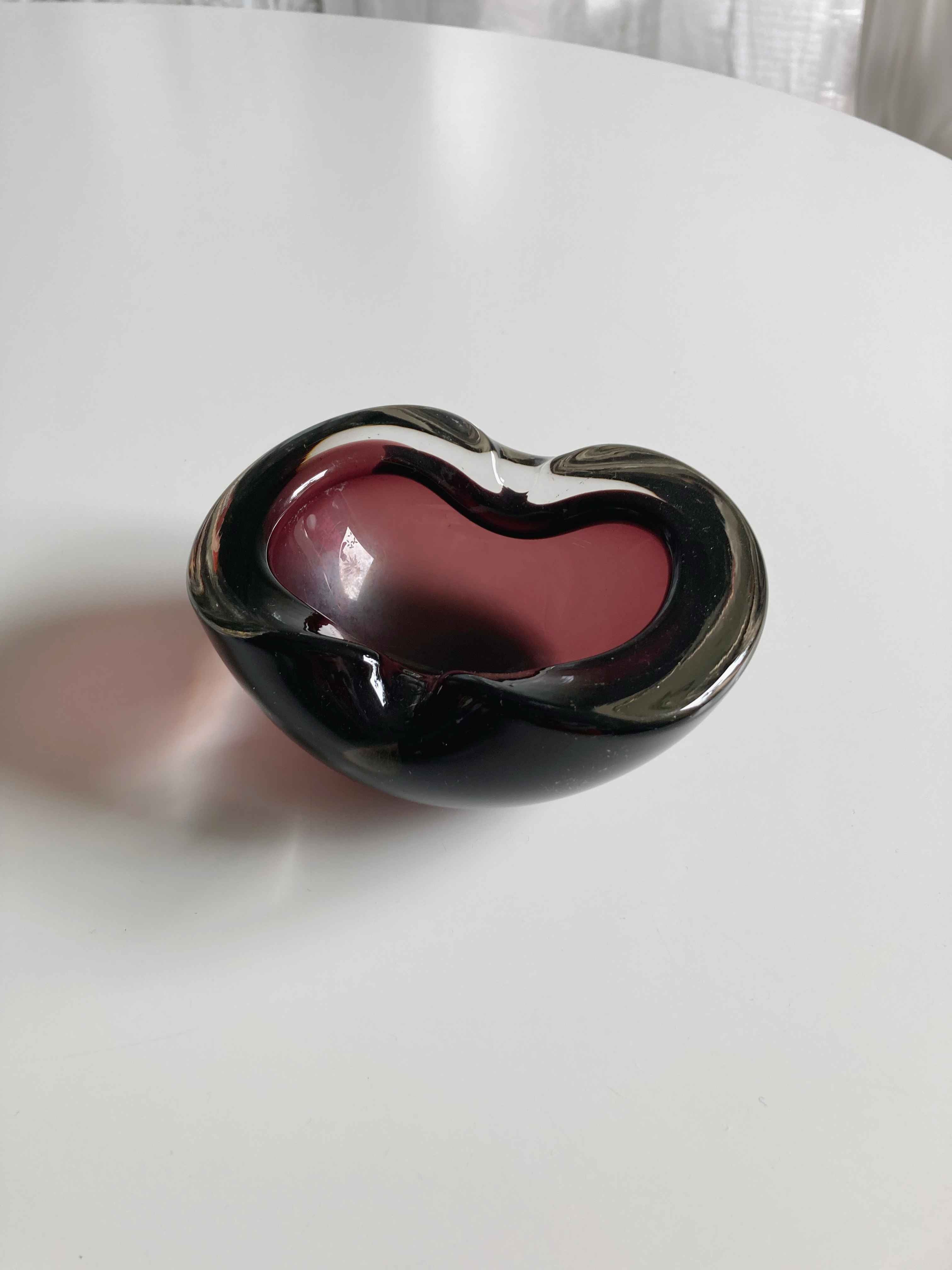 Aschenbecher Muranoglas lila flieder 70er Sommerso Glas