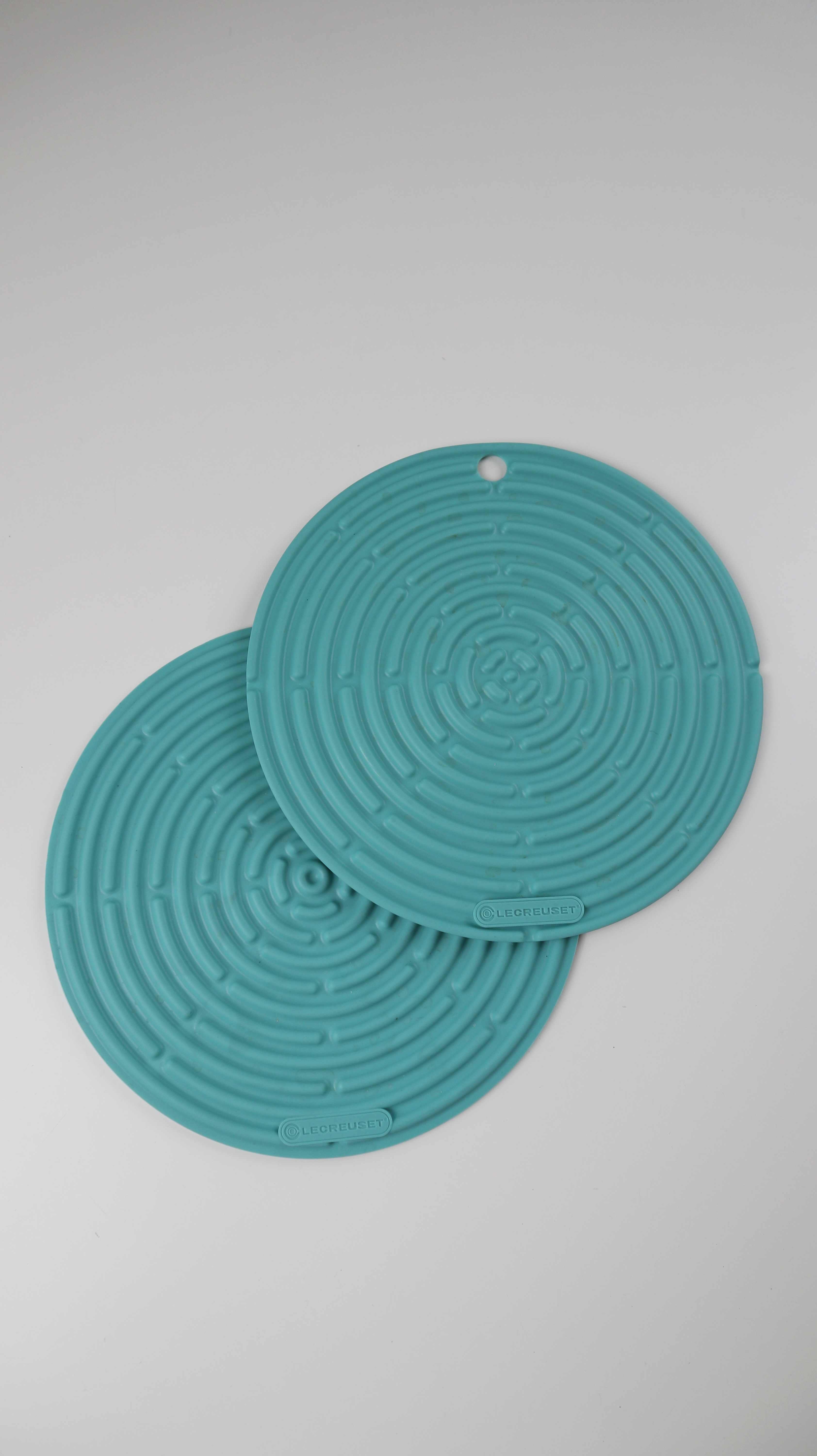 Le Creuset Topfuntersetzer Gummi Gummimatten Türkis blau rund Untersetzer