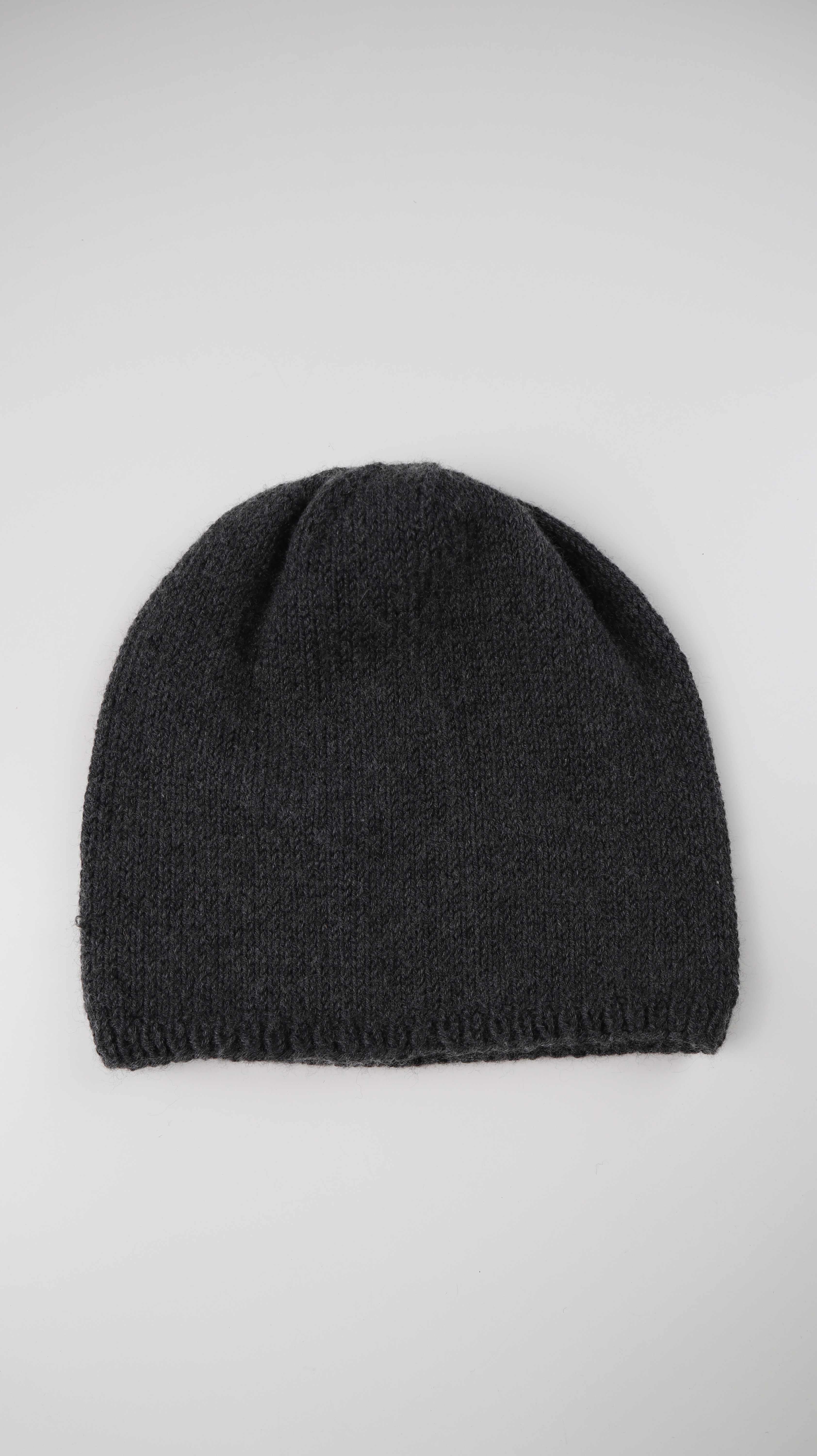 Mütze Wollmütze grau Dunkelgrau Wolle gestrickt handmade selbstgestrickt
