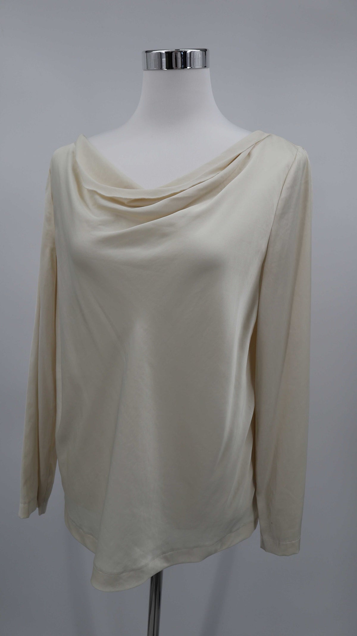 United Colors of Benetton Bluse Creme Beige 38 M Wasserfallausschnitt