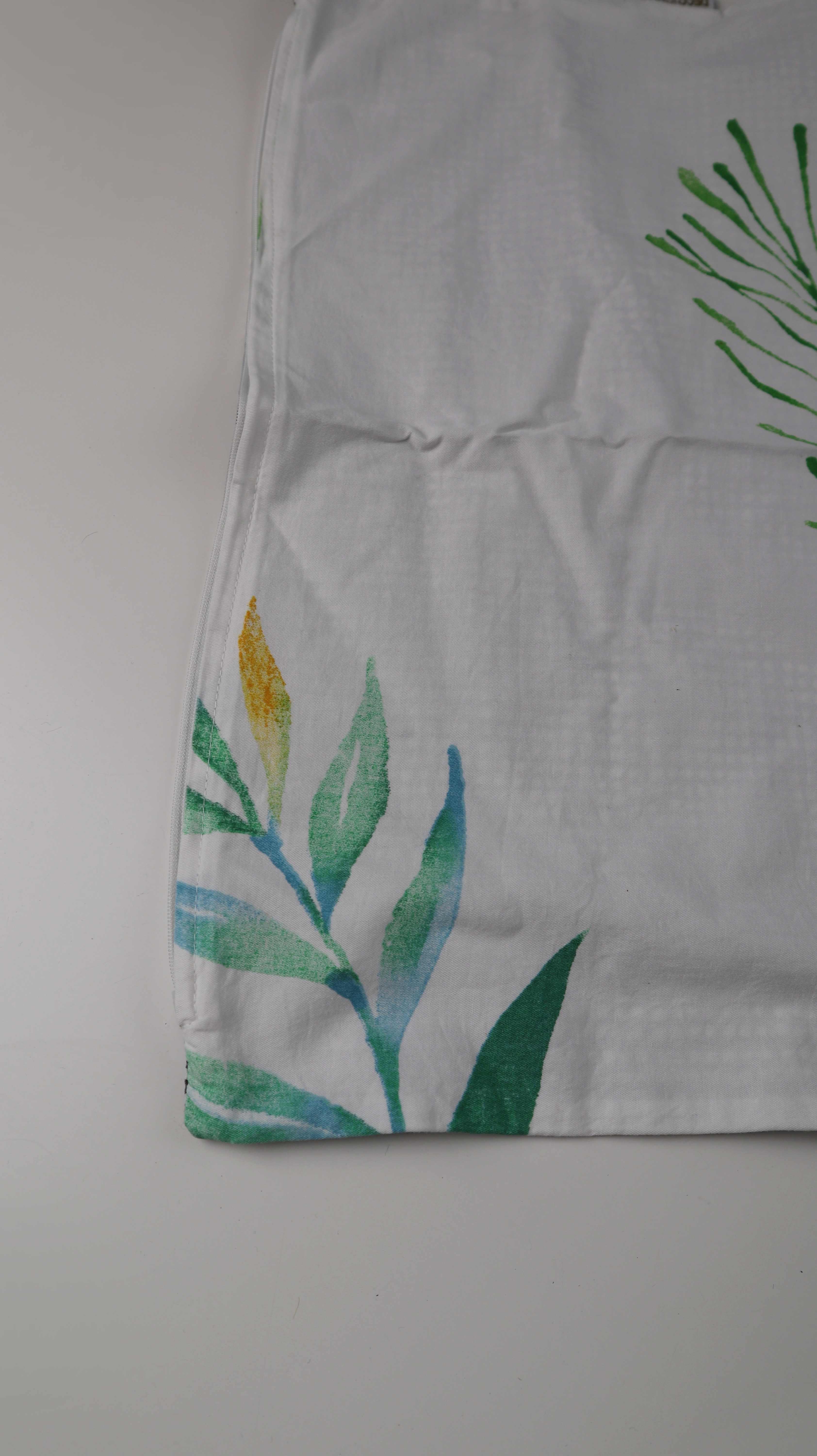 DecoKing Kissenbezug Kissenbezüge Bezüge 50 x 50 Weiß Grün Planze