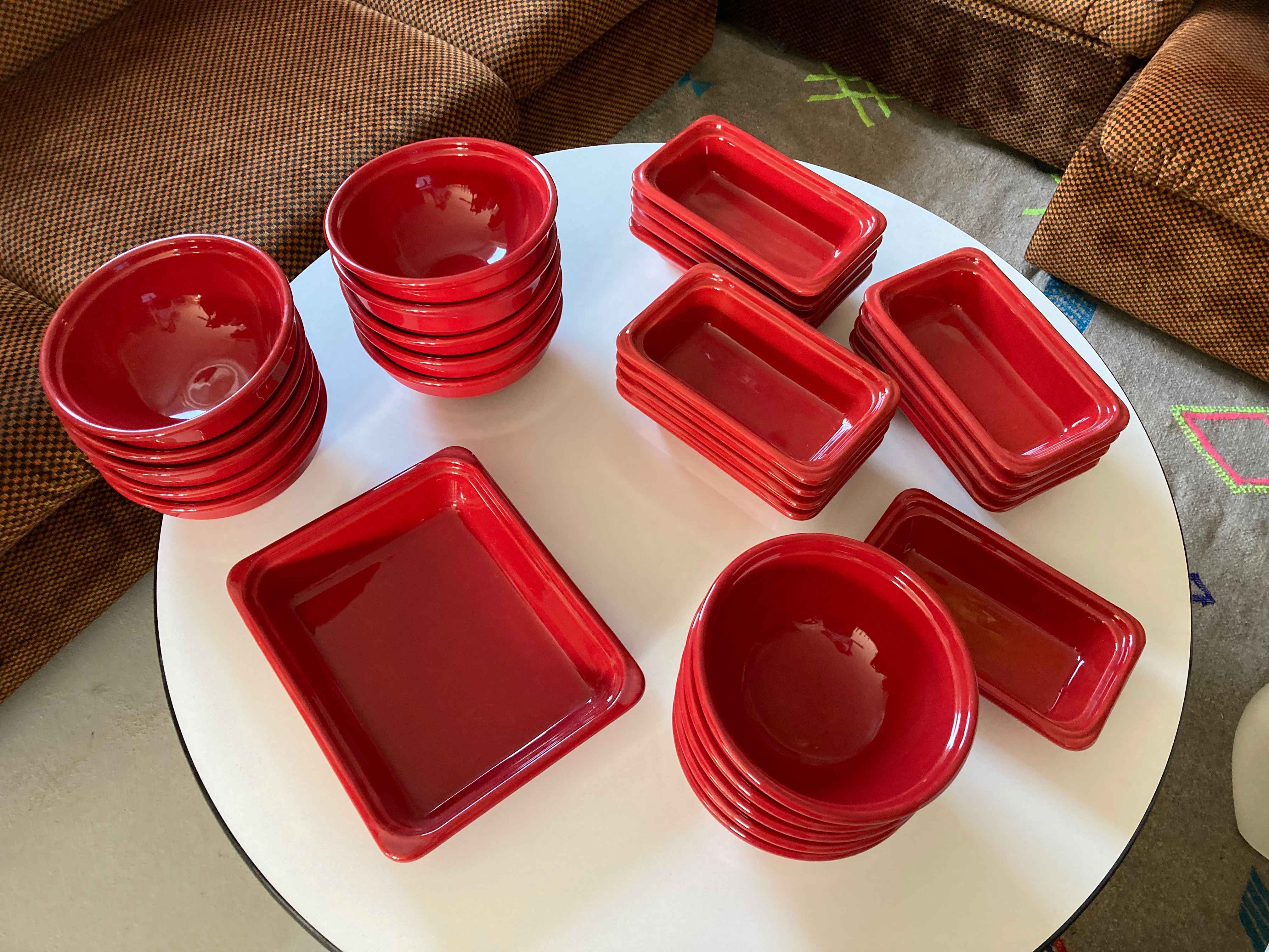 Emile Henry Made in France Geschirrset Rot Neu Geschirr Schalen Schüss – Handpicked pieces