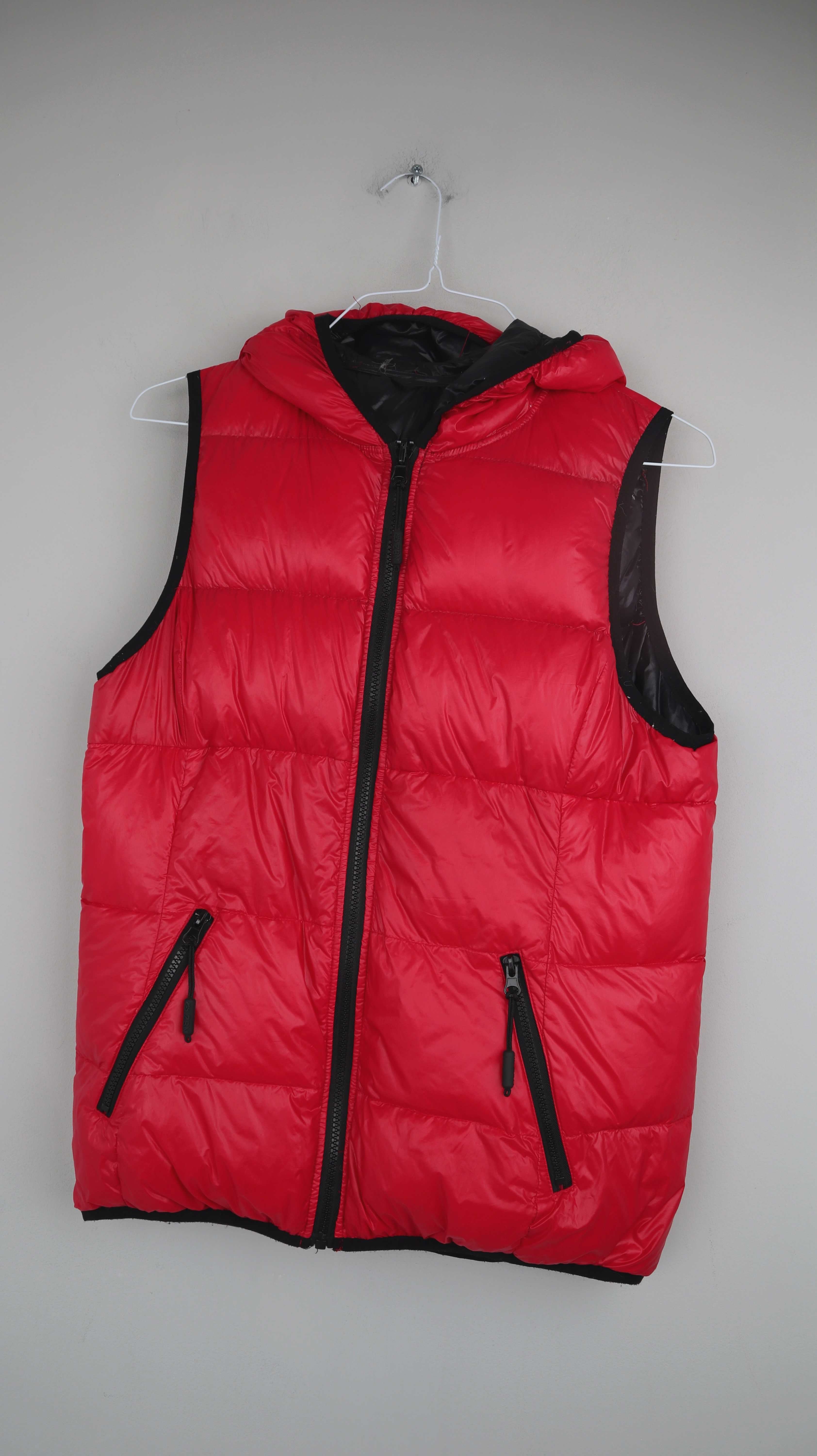 Weste Daunenweste Wendeweste rot schwarz ZBN 38 M Zambaione