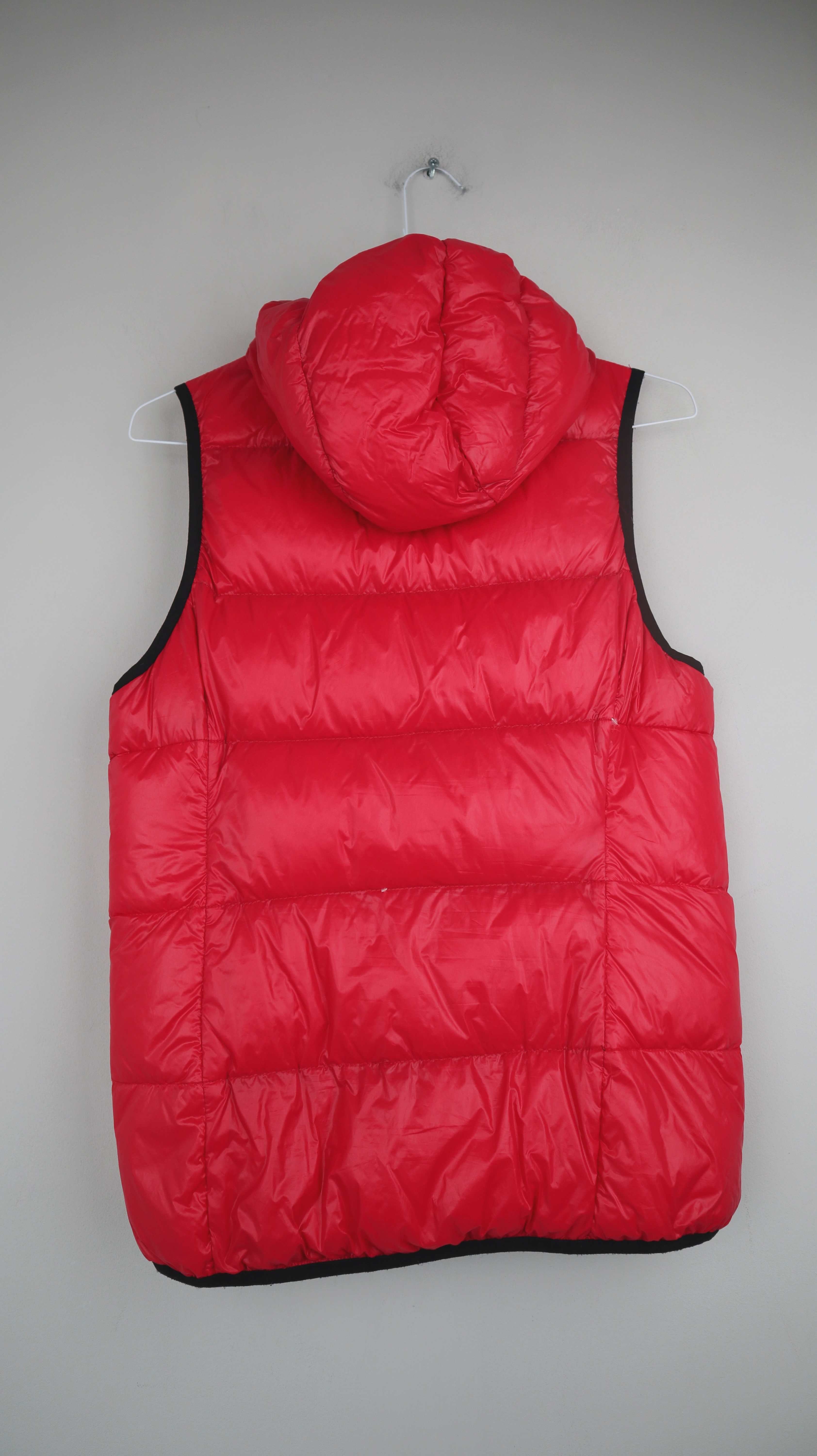 Weste Daunenweste Wendeweste rot schwarz ZBN 38 M Zambaione