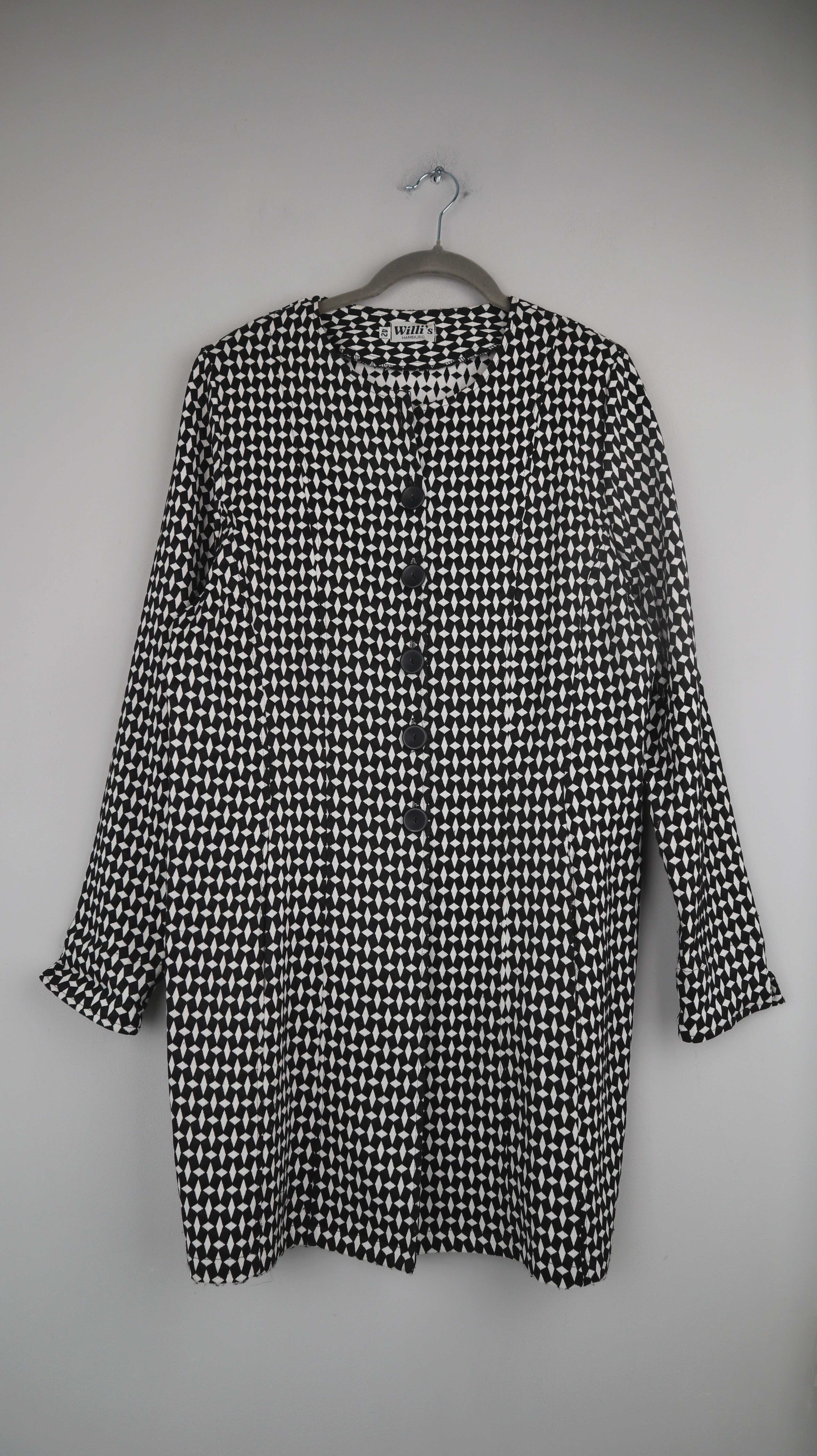 Willi's Hamburg Mantel schwarz weiß 42 XL lang Muster geometrisch