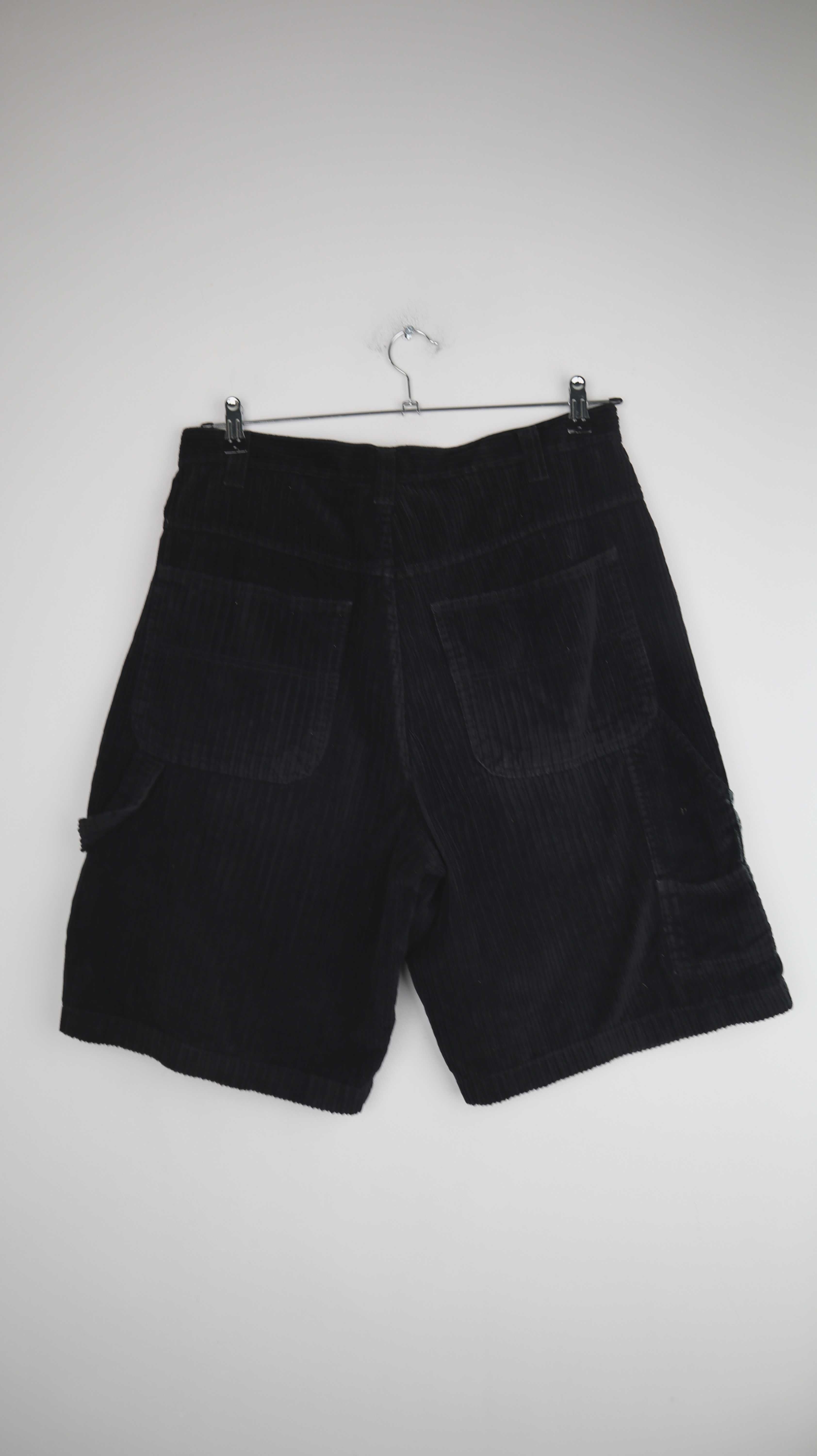Arizona Shorts Cordshorts schwarz kurz Cord Vintage 34 Loose fit