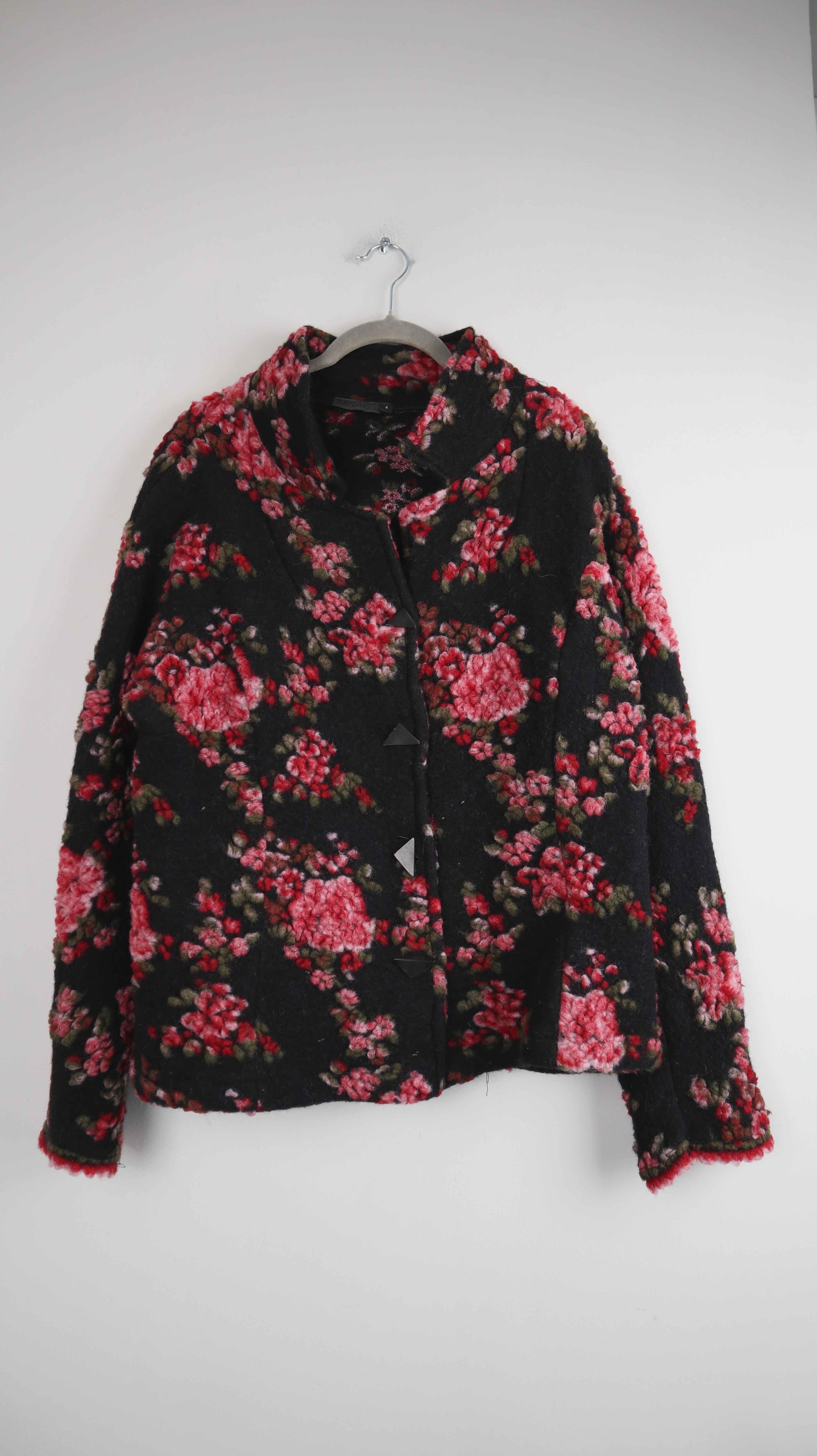 Deerberg Minako Jacke 40 L Wolle schwarz rot Schurwolle Wolljacke Rosen