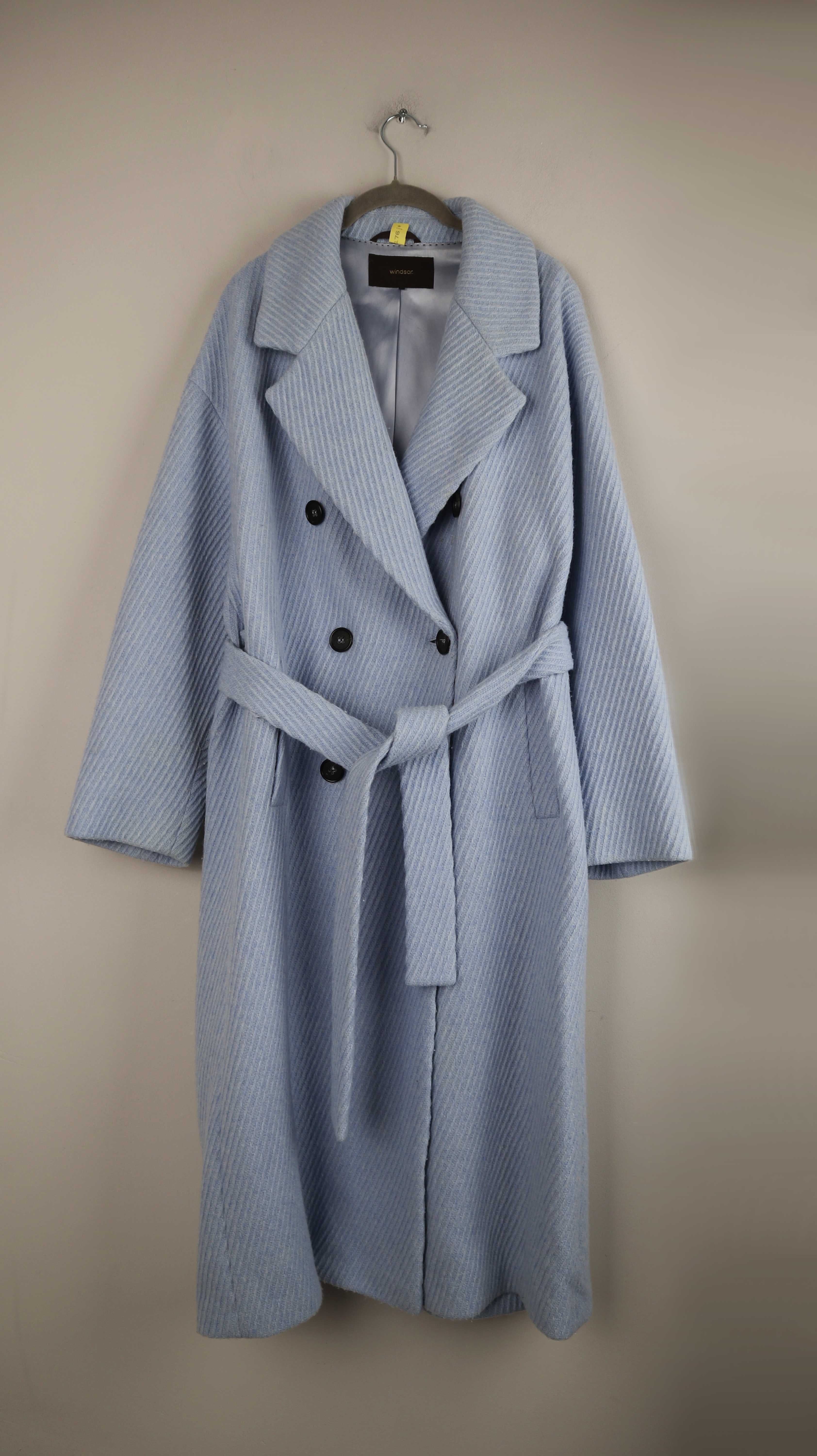 Windsor Mantel Blau 40 L Wolle Wollmantel Caban geknöpft Hellblau